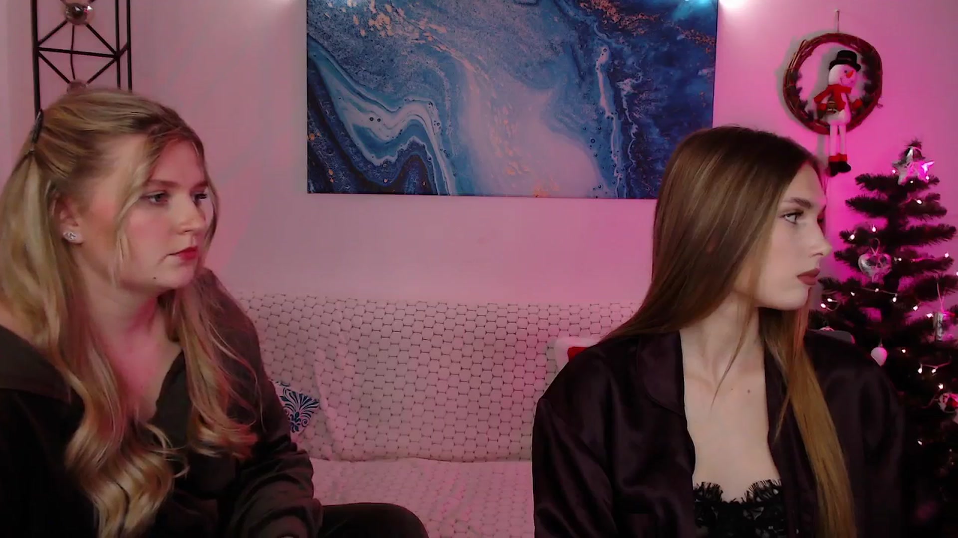 Gallery image thumbnail from Sirela's myfreecams stream on, 01/21/2026, 17:22 image 11 of 20