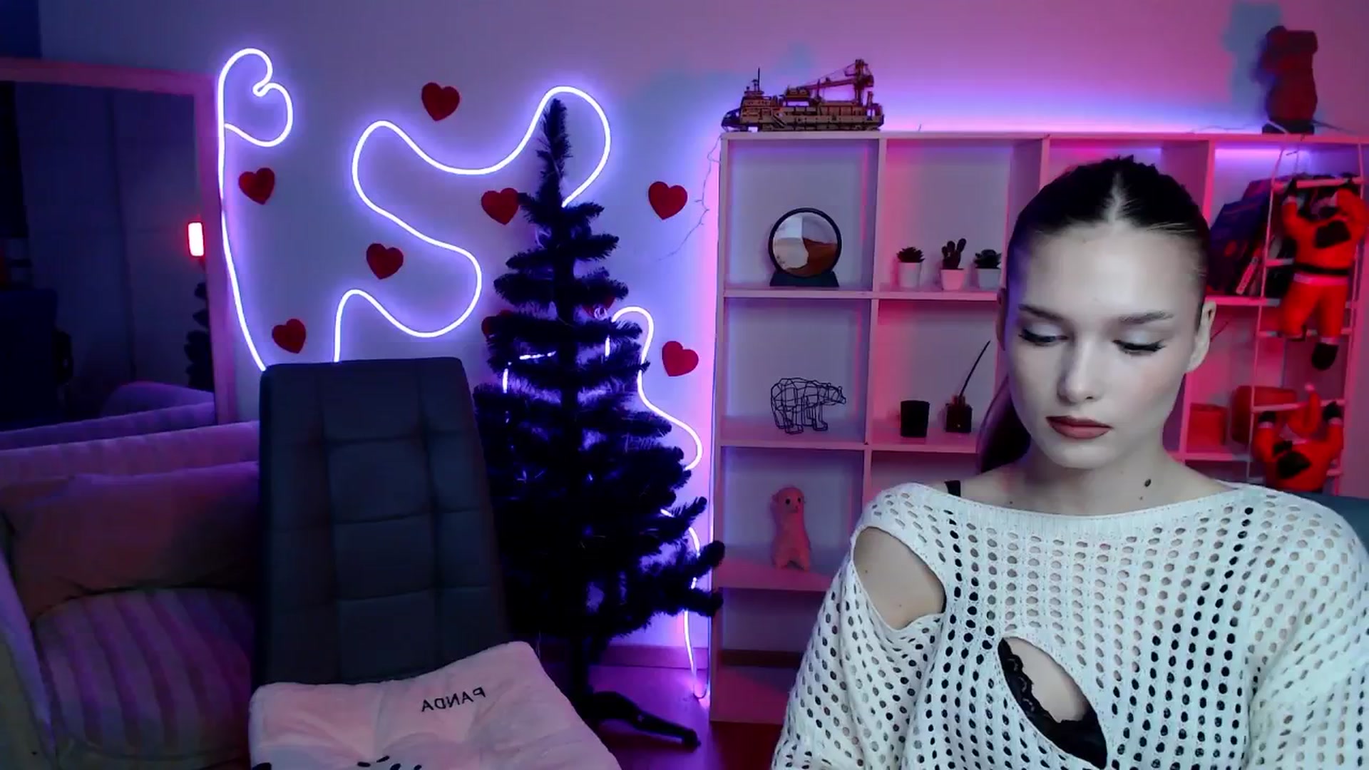 Gallery image thumbnail from Sirela's myfreecams stream on, 01/25/2026, 11:29 image 16 of 20