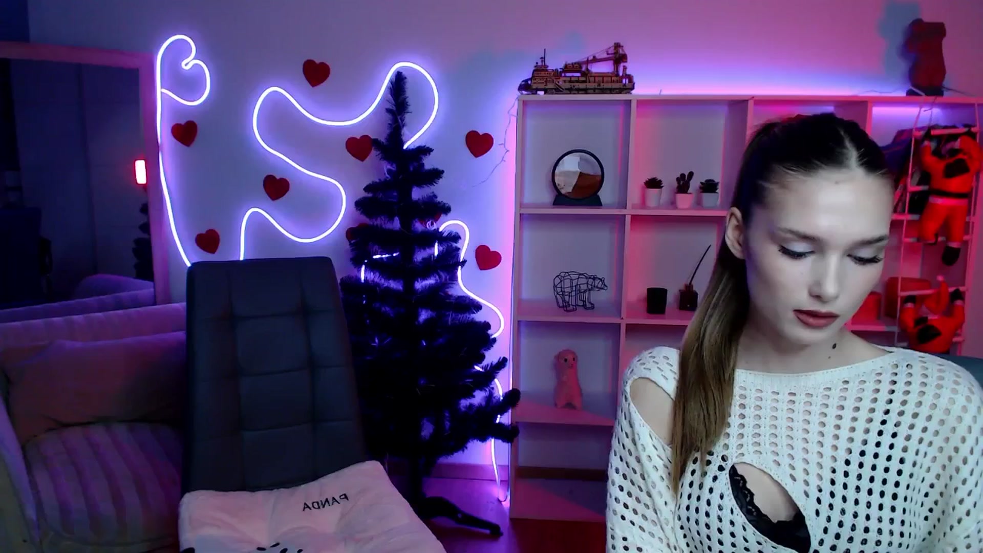 Gallery image thumbnail from Sirela's myfreecams stream on, 01/25/2026, 11:29 image 18 of 20