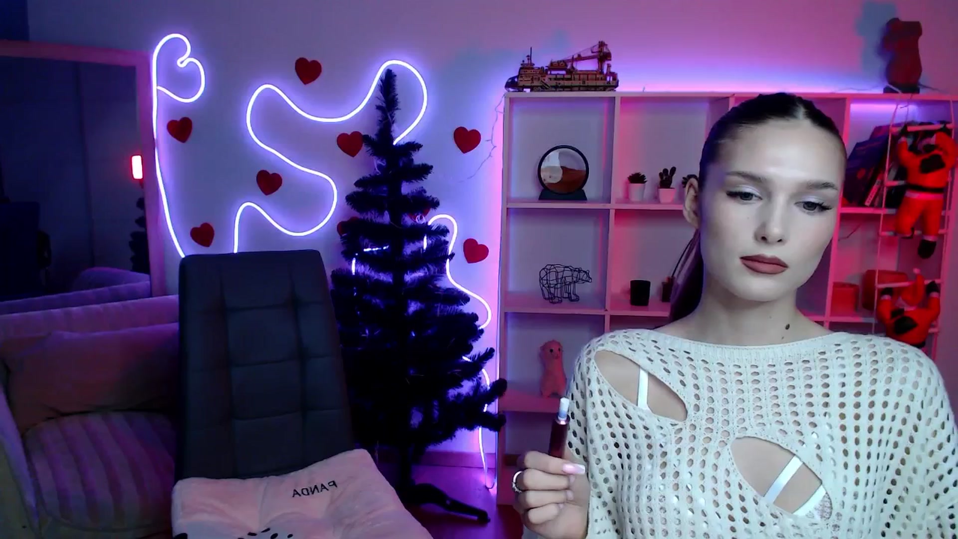 Gallery image thumbnail from Sirela's myfreecams stream on, 01/25/2026, 13:56 image 1 of 20
