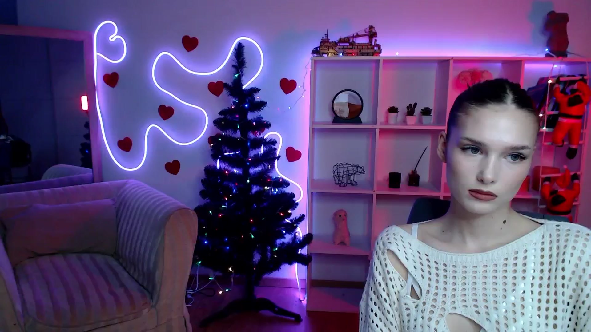 Gallery image thumbnail from Sirela's myfreecams stream on, 01/25/2026, 13:56 image 4 of 20