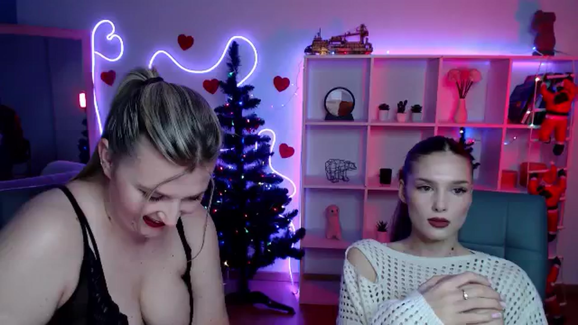 Gallery image thumbnail from Sirela's myfreecams stream on, 01/25/2026, 13:56 image 11 of 20