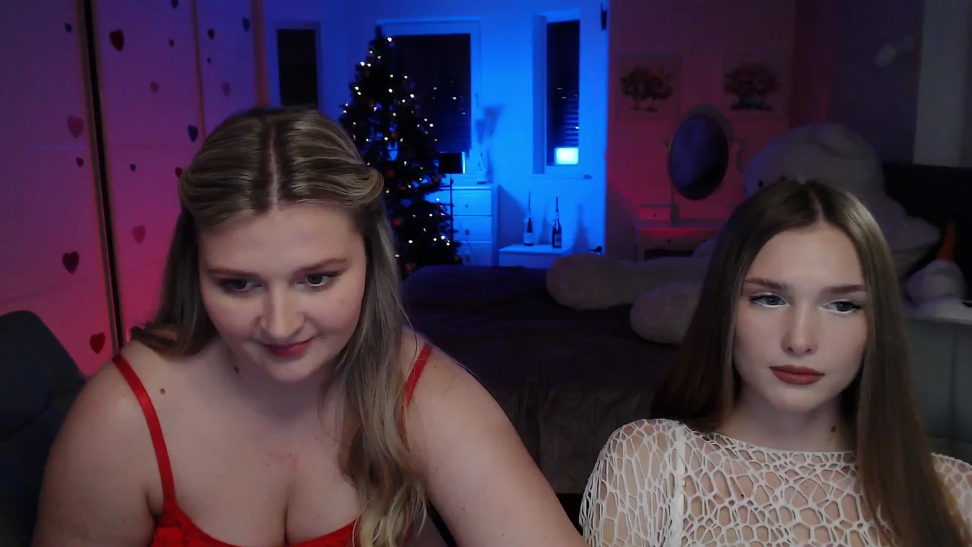 Gallery image thumbnail from Sirela's myfreecams stream on, 01/27/2026, 17:40 image 18 of 20