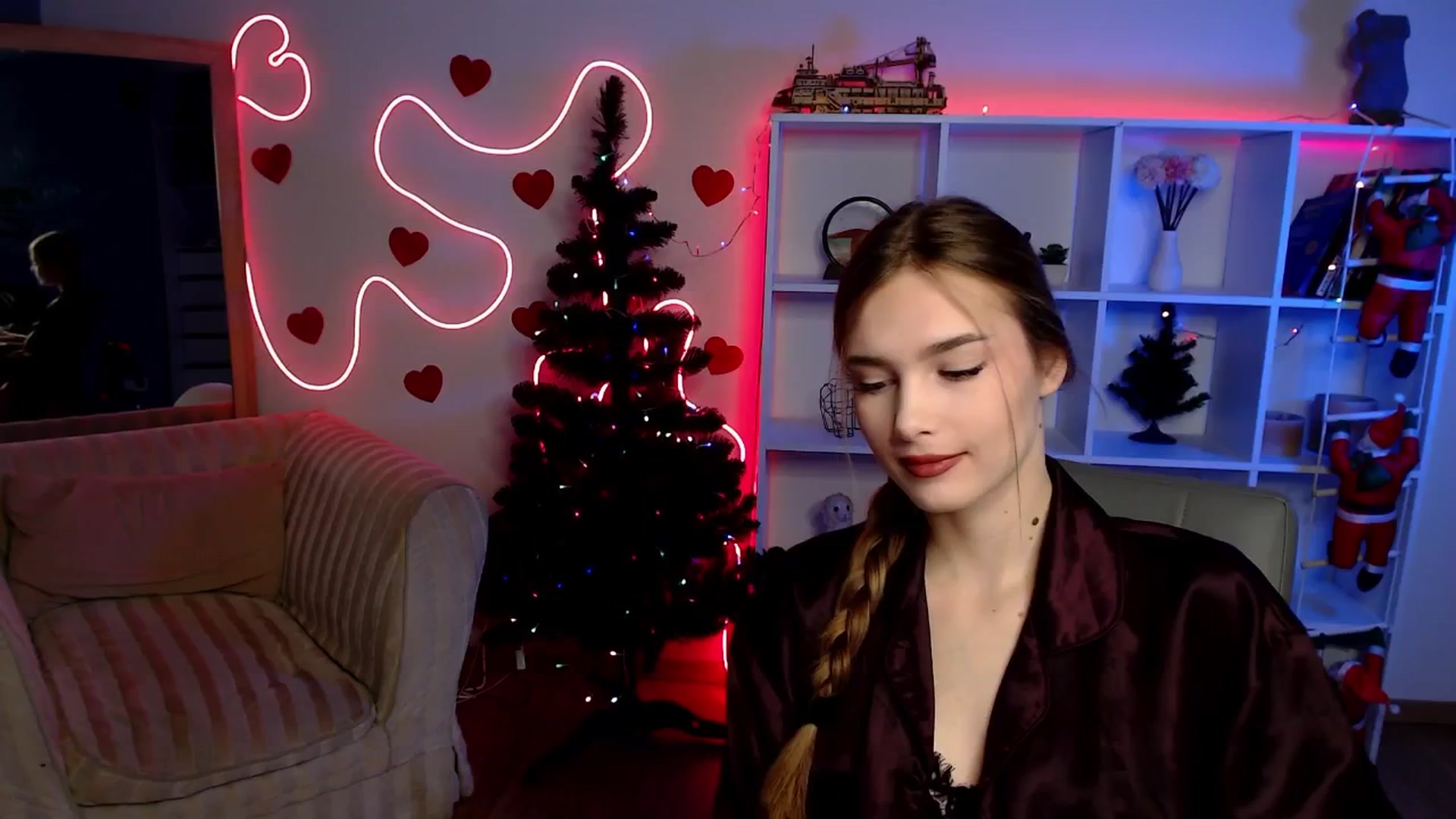 Gallery image thumbnail from Sirela's myfreecams stream on, 01/28/2026, 11:00 image 2 of 20