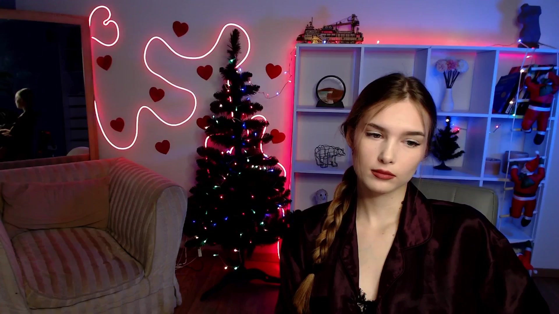 Gallery image thumbnail from Sirela's myfreecams stream on, 01/28/2026, 11:00 image 3 of 20