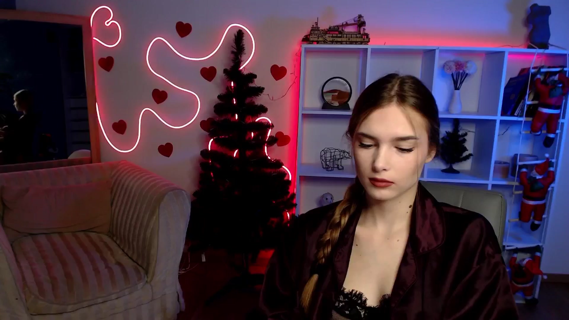Gallery image thumbnail from Sirela's myfreecams stream on, 01/28/2026, 11:00 image 10 of 20