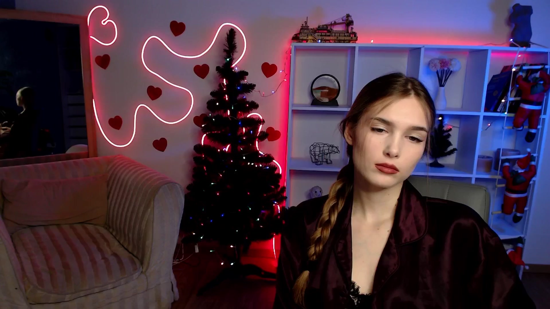 Gallery image thumbnail from Sirela's myfreecams stream on, 01/28/2026, 11:00 image 7 of 20