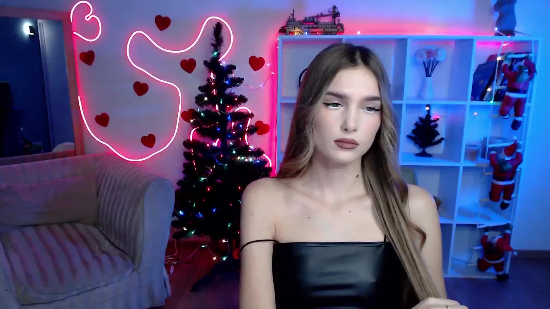 Gallery image thumbnail from Sirela's myfreecams stream on, 01/30/2026, 12:03 image 6 of 20