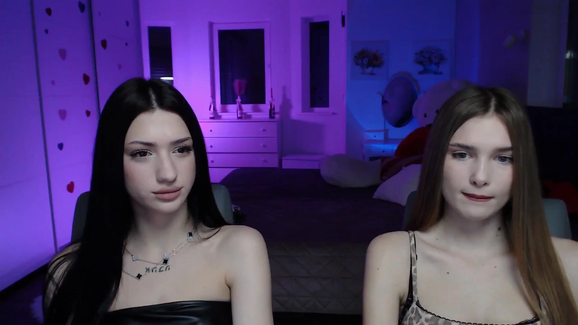 Gallery image thumbnail from Sirela's myfreecams stream on, 02/06/2026, 12:04 image 17 of 20