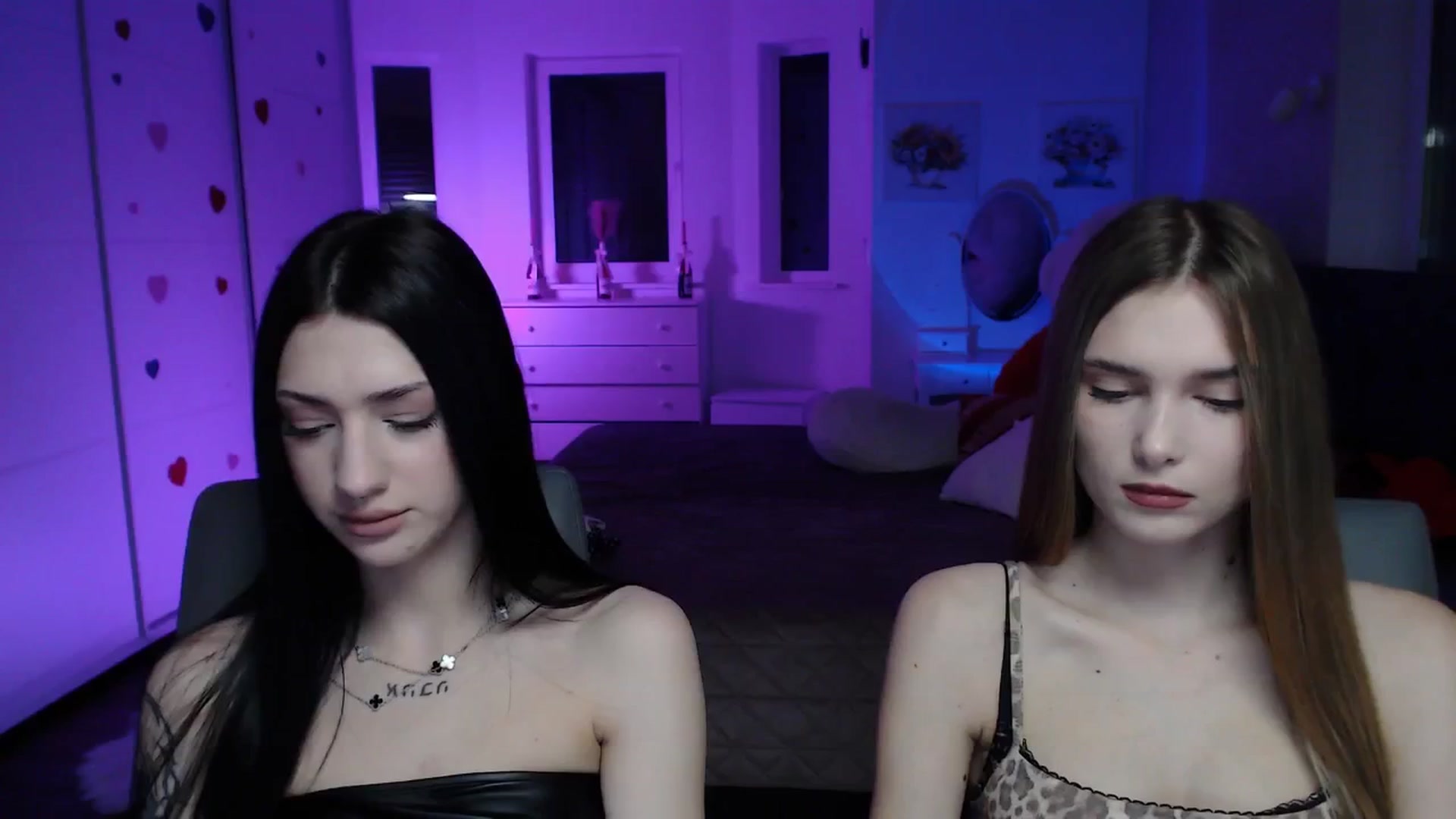 Gallery image thumbnail from Sirela's myfreecams stream on, 02/06/2026, 12:04 image 18 of 20