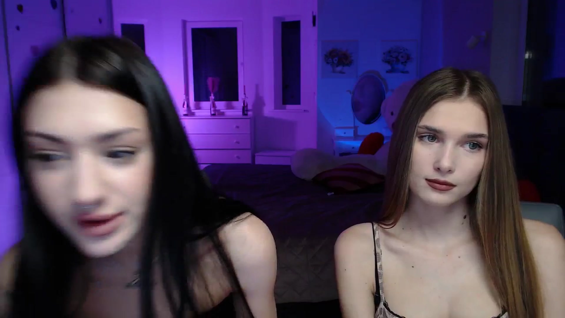 Gallery image thumbnail from Sirela's myfreecams stream on, 02/06/2026, 16:38 image 4 of 20