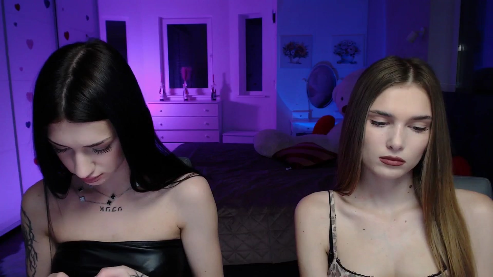 Gallery image thumbnail from Sirela's myfreecams stream on, 02/06/2026, 16:38 image 3 of 20