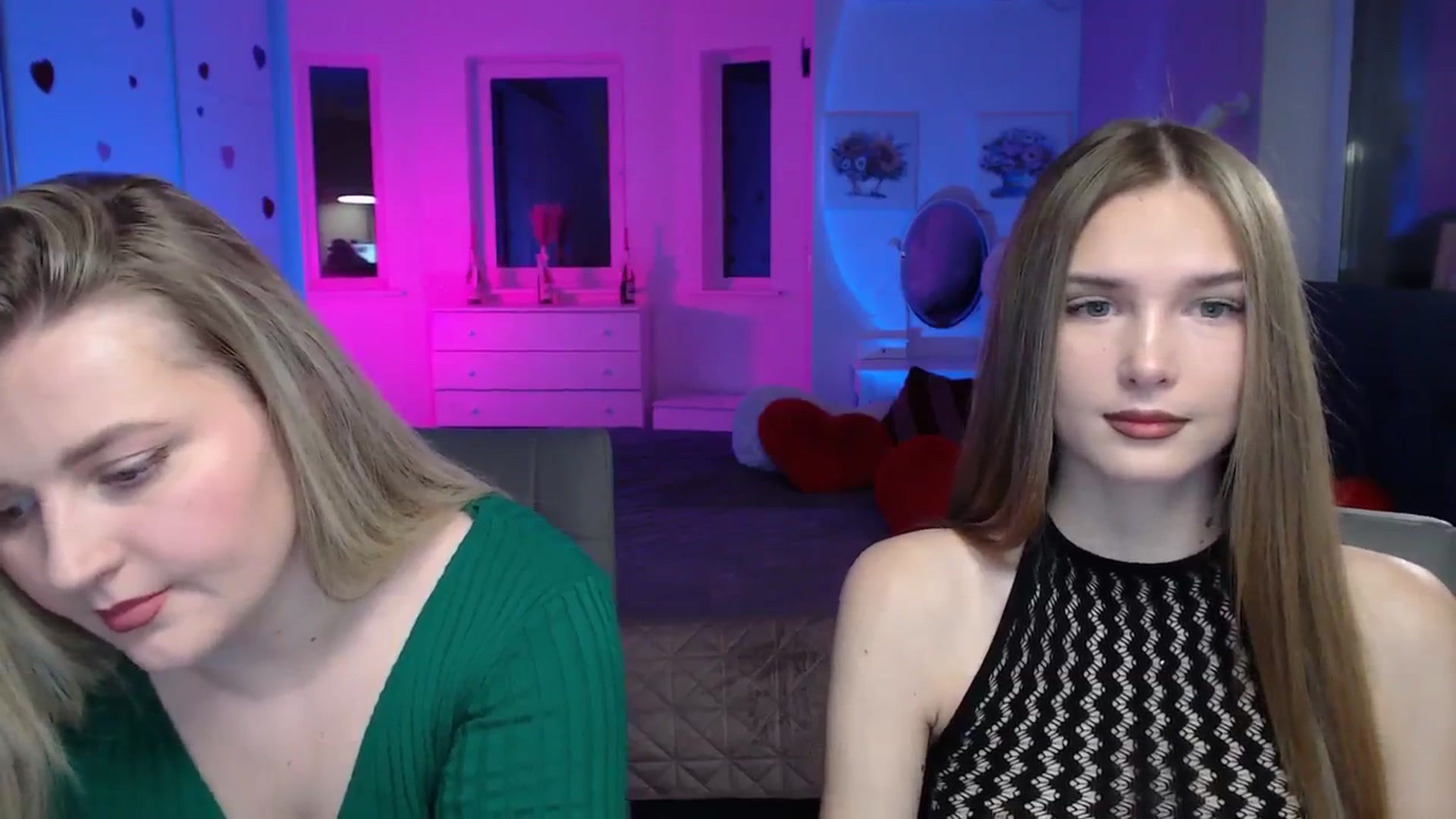 Gallery image thumbnail from Sirela's myfreecams stream on, 02/10/2026, 11:10 image 9 of 20