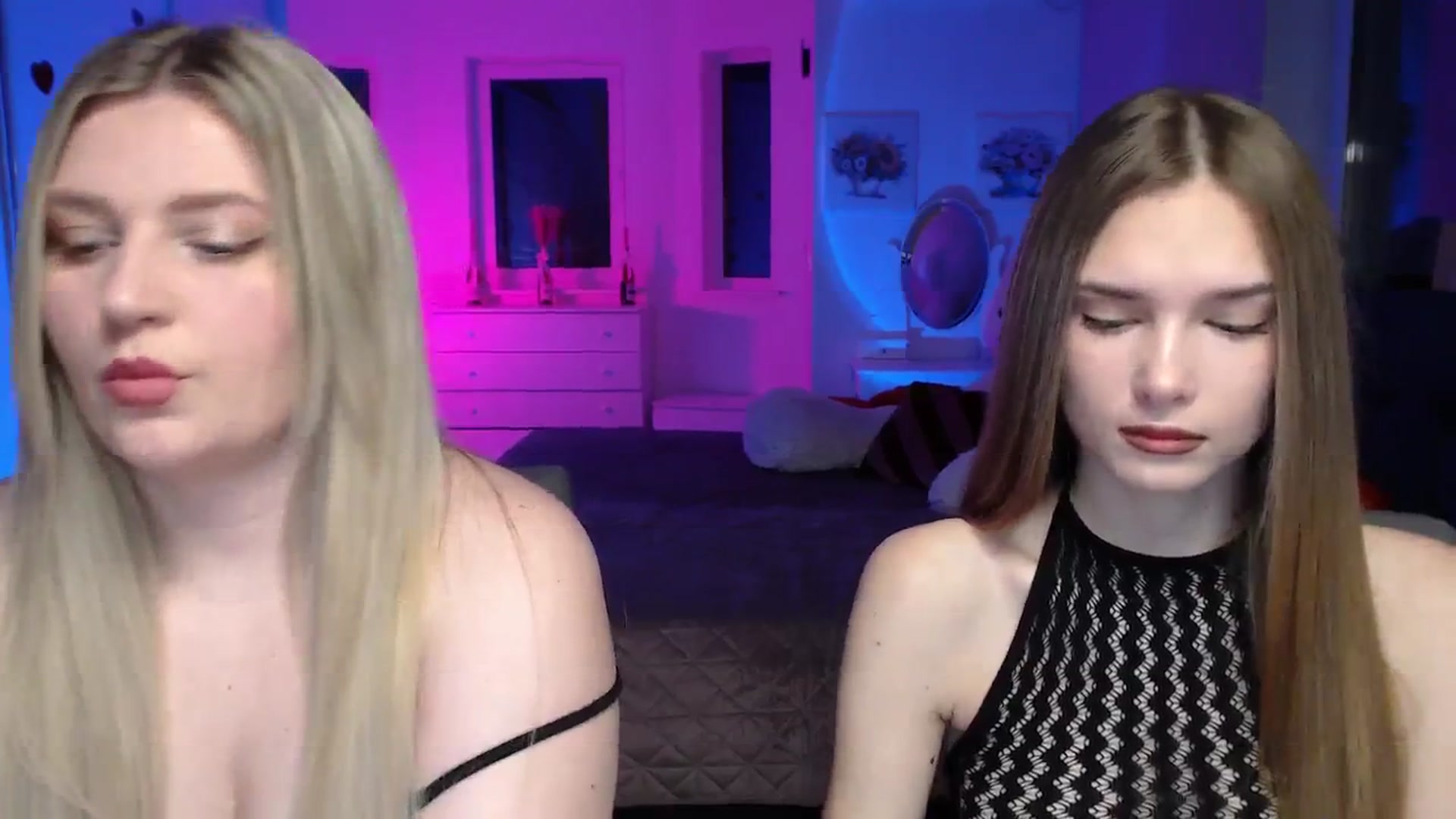Gallery image thumbnail from Sirela's myfreecams stream on, 02/10/2026, 11:10 image 3 of 20