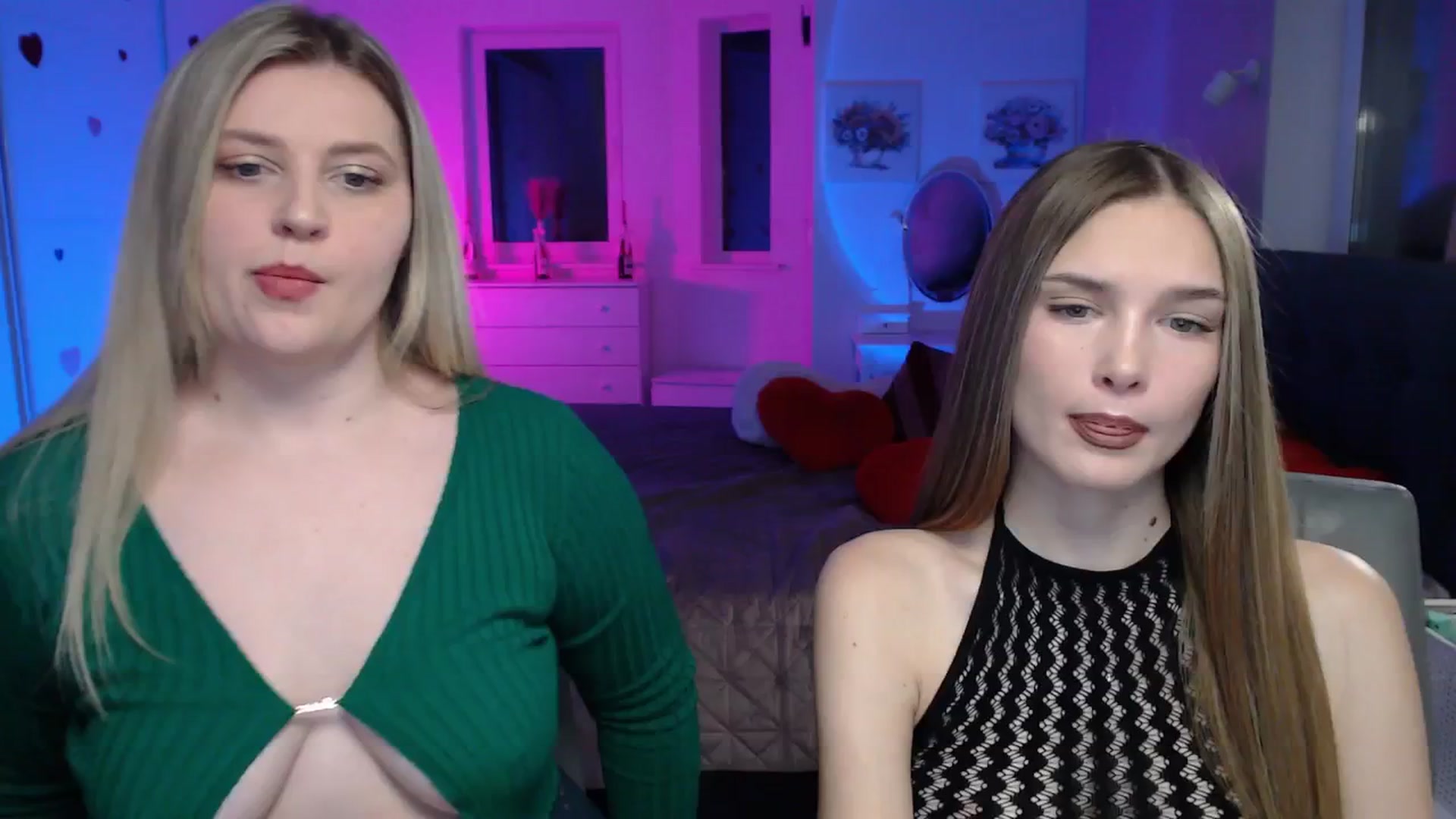Gallery image thumbnail from Sirela's myfreecams stream on, 02/10/2026, 12:00 image 17 of 20