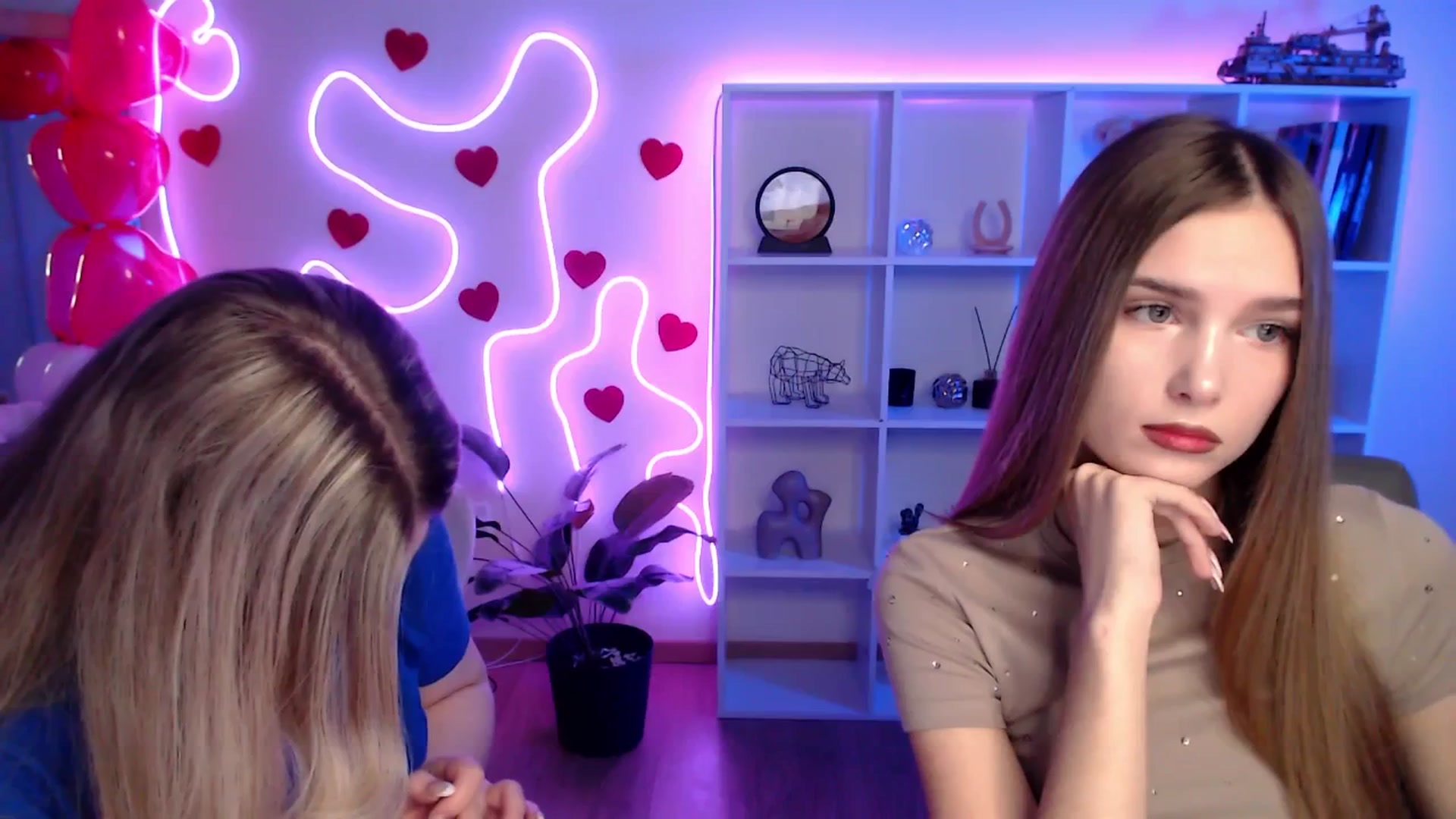 Gallery image thumbnail from Sirela's myfreecams stream on, 02/12/2026, 11:57 image 10 of 20