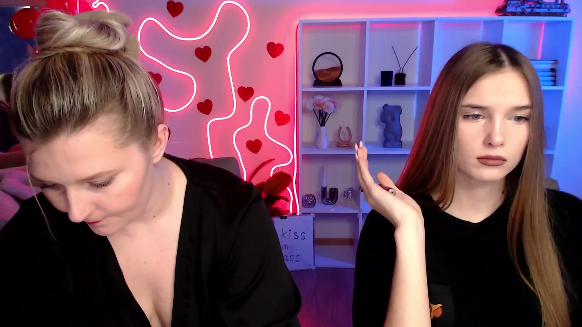 Gallery image thumbnail from Sirela's myfreecams stream on, 02/13/2026, 16:27 image 6 of 20