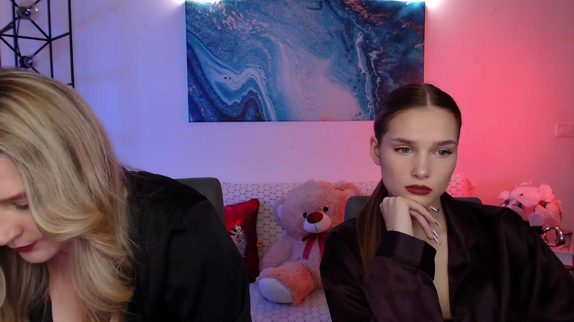 Gallery image thumbnail from Sirela's myfreecams stream on, 02/17/2026, 13:33 image 16 of 20