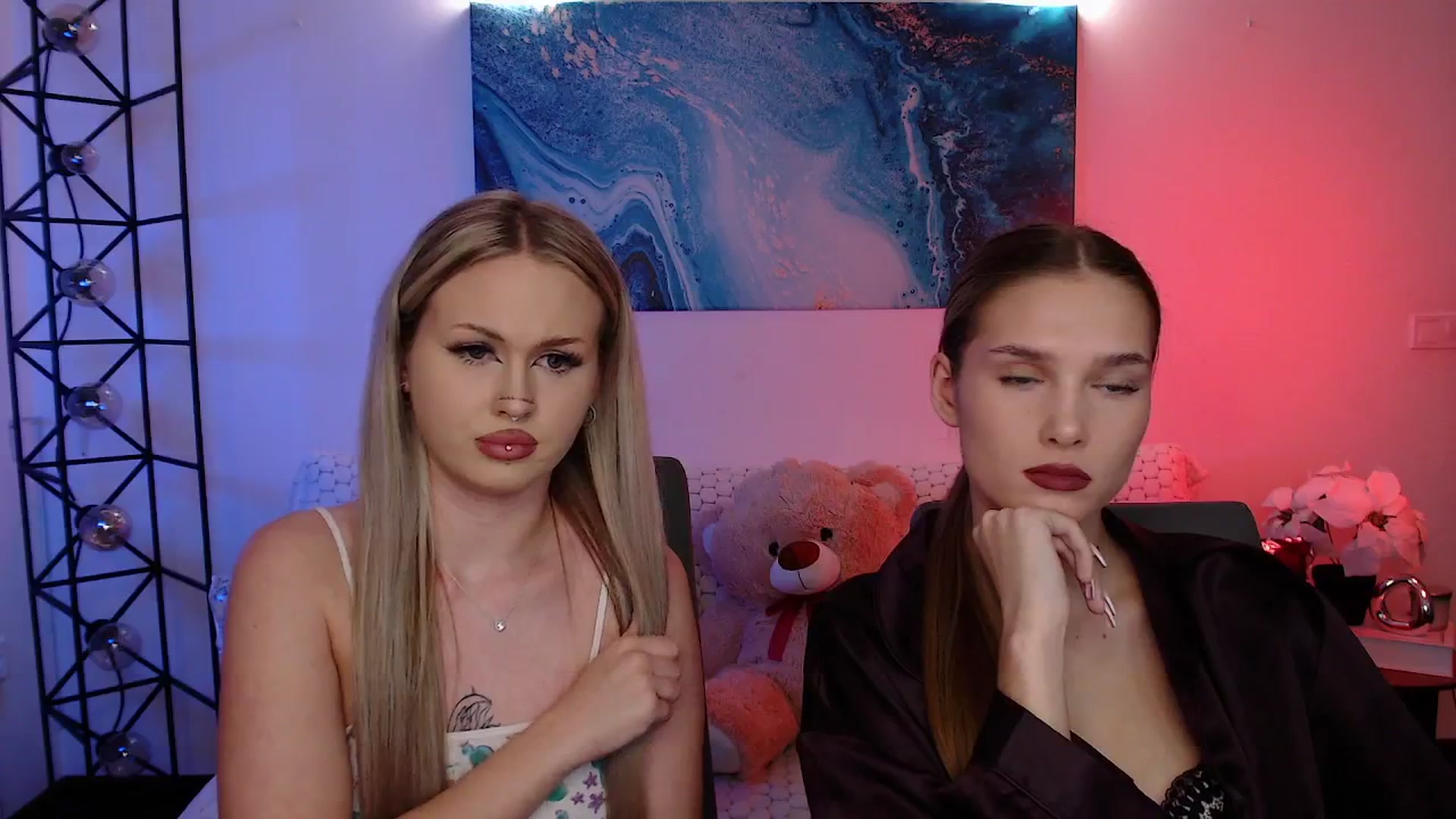 Gallery image thumbnail from Sirela's myfreecams stream on, 02/17/2026, 17:04 image 16 of 20