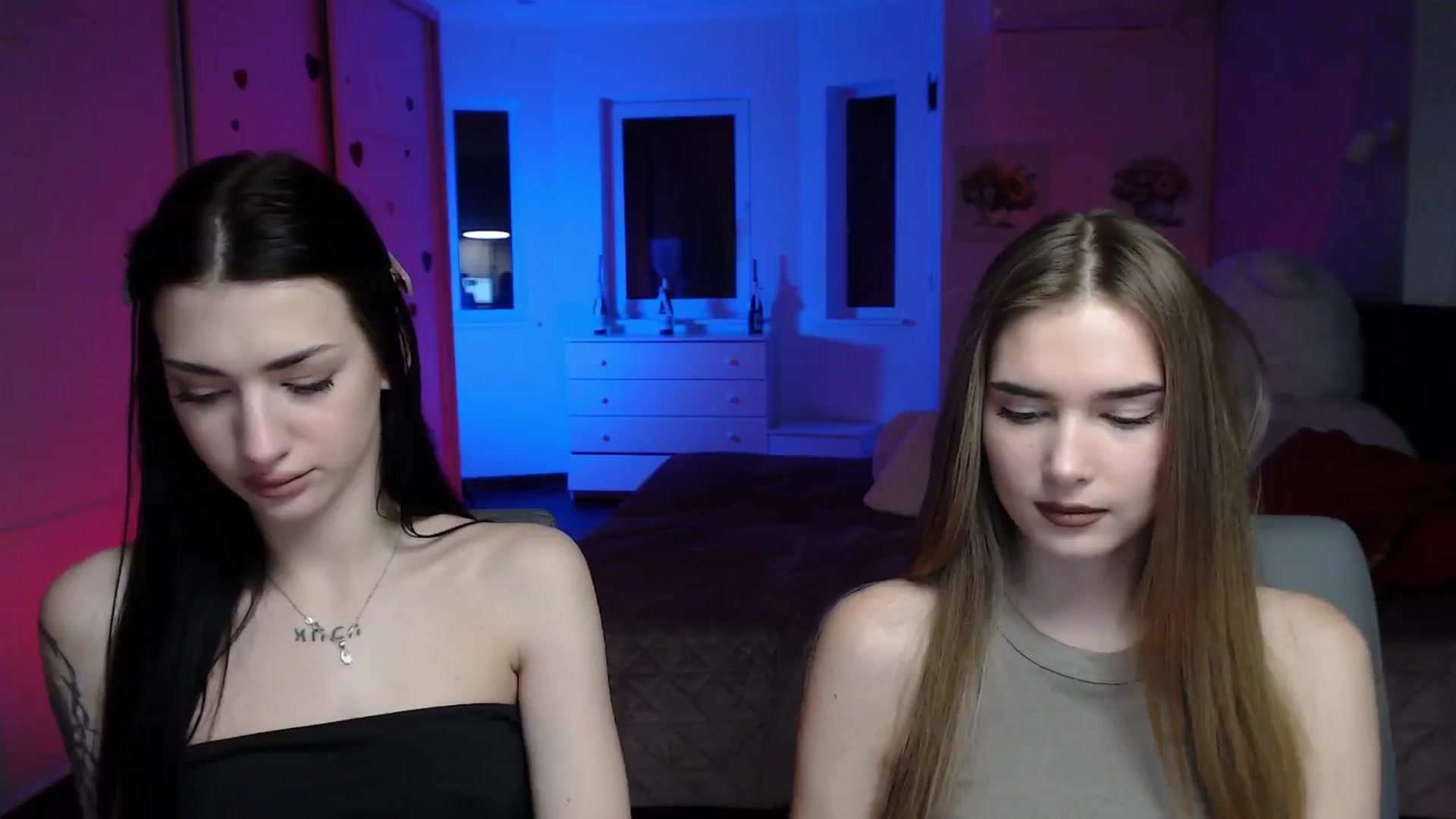 Gallery image thumbnail from Sirela's myfreecams stream on, 02/19/2026, 01:41 image 8 of 20