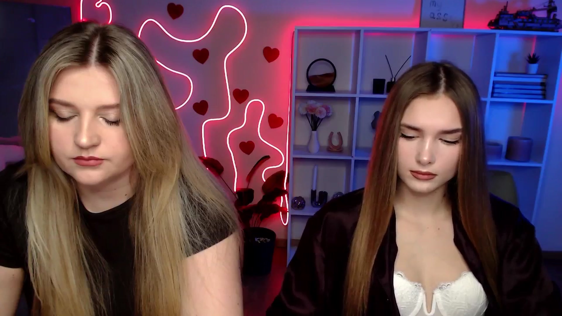Gallery image thumbnail from Sirela's myfreecams stream on, 03/04/2026, 12:10 image 9 of 20
