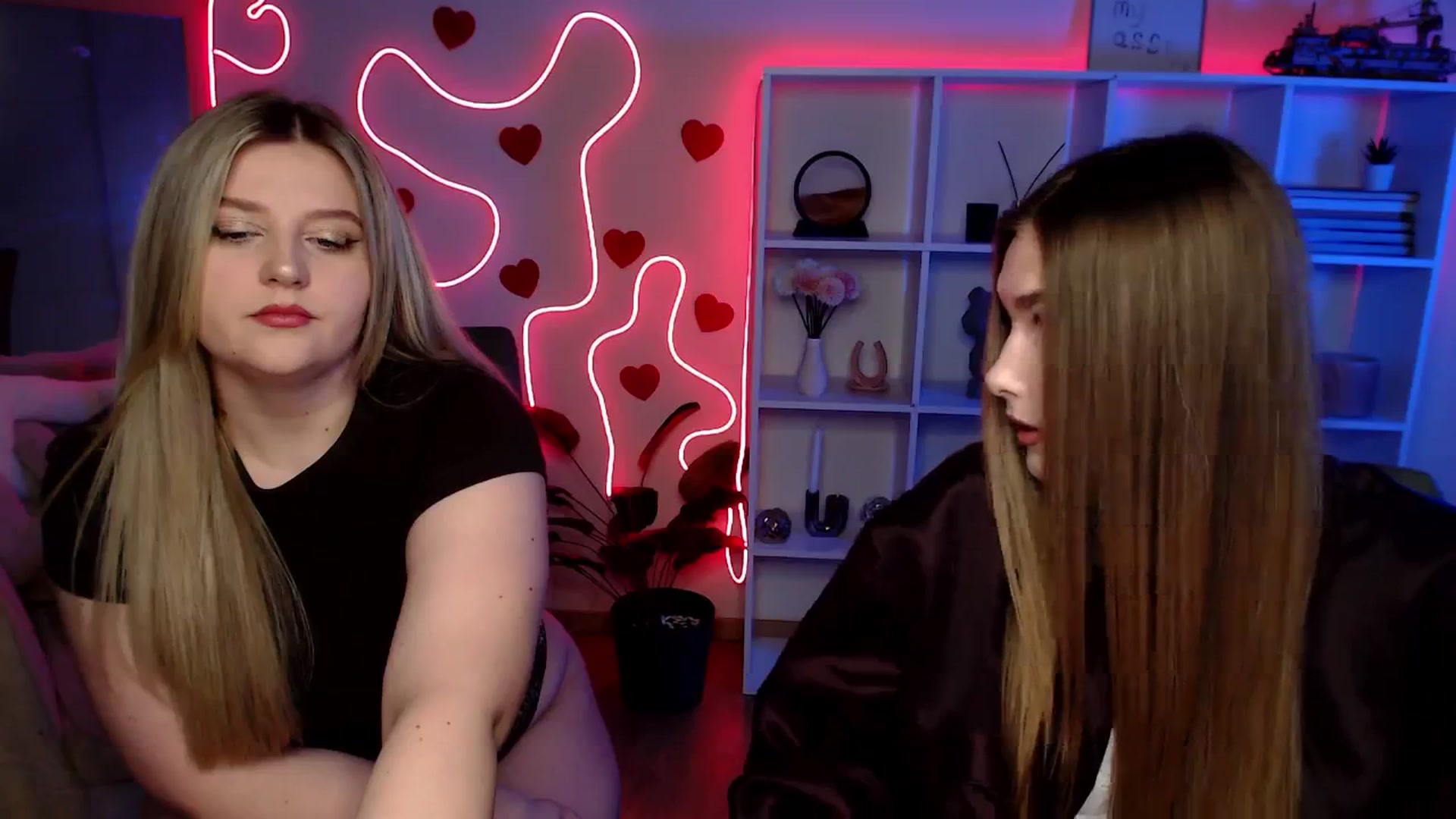 Gallery image thumbnail from Sirela's myfreecams stream on, 03/04/2026, 12:10 image 20 of 20