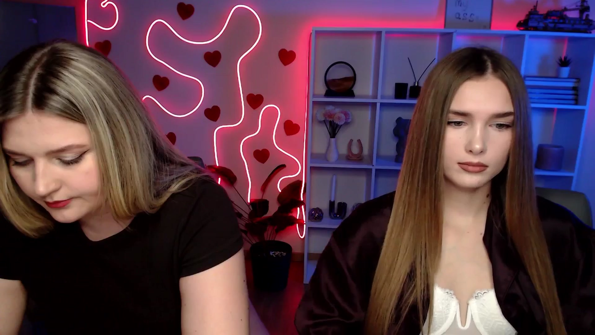 Gallery image thumbnail from Sirela's myfreecams stream on, 03/04/2026, 12:10 image 17 of 20