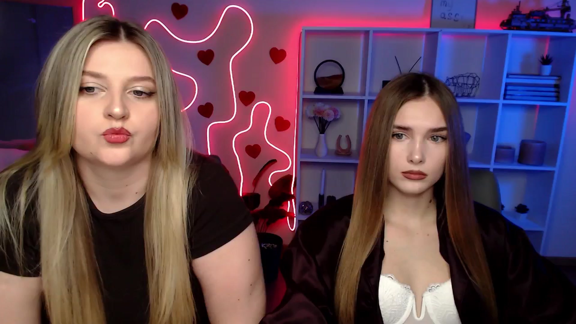 Gallery image thumbnail from Sirela's myfreecams stream on, 03/04/2026, 13:14 image 13 of 20