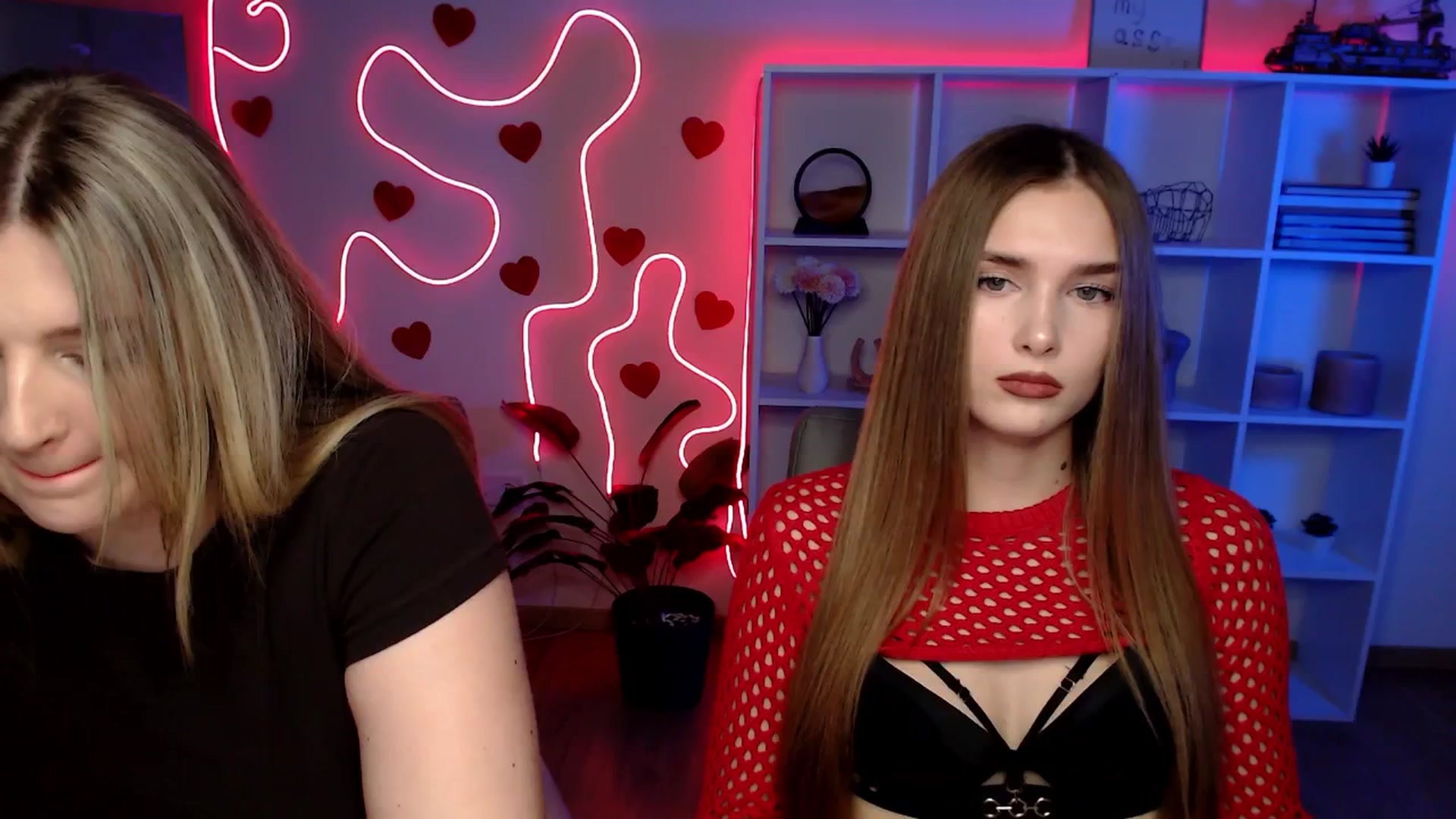 Gallery image thumbnail from Sirela's myfreecams stream on, 03/04/2026, 14:59 image 20 of 20