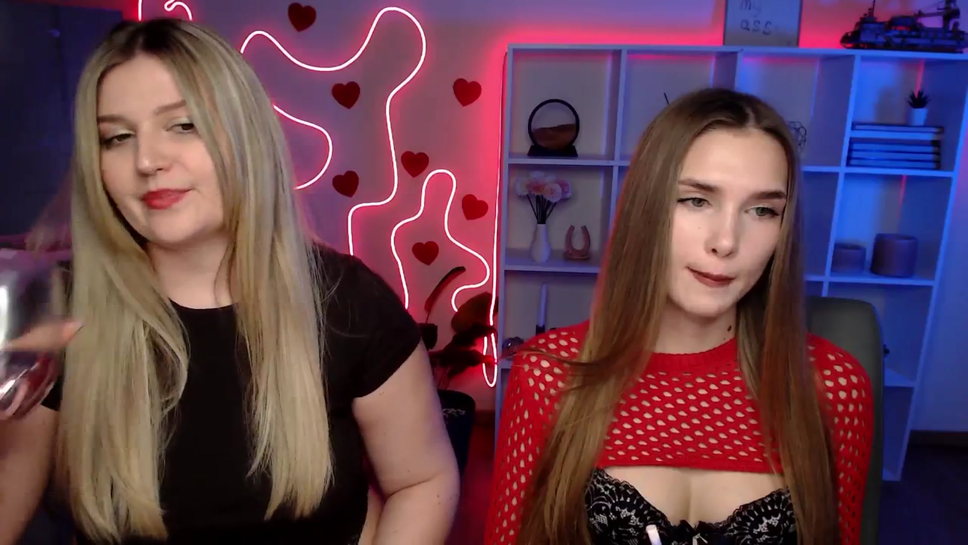 Gallery image thumbnail from Sirela's myfreecams stream on, 03/04/2026, 16:39 image 19 of 20