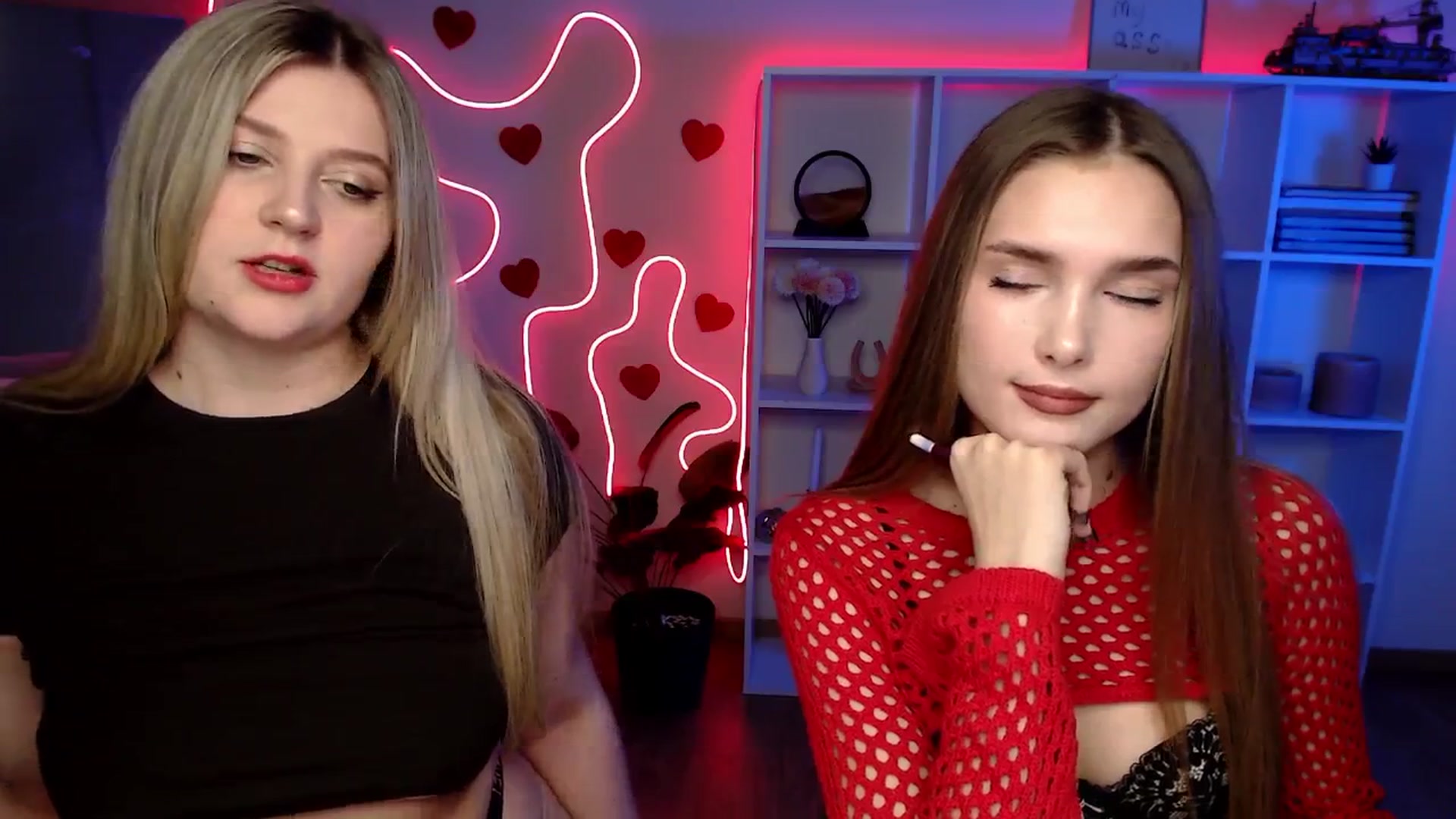 Gallery image thumbnail from Sirela's myfreecams stream on, 03/04/2026, 16:39 image 6 of 20