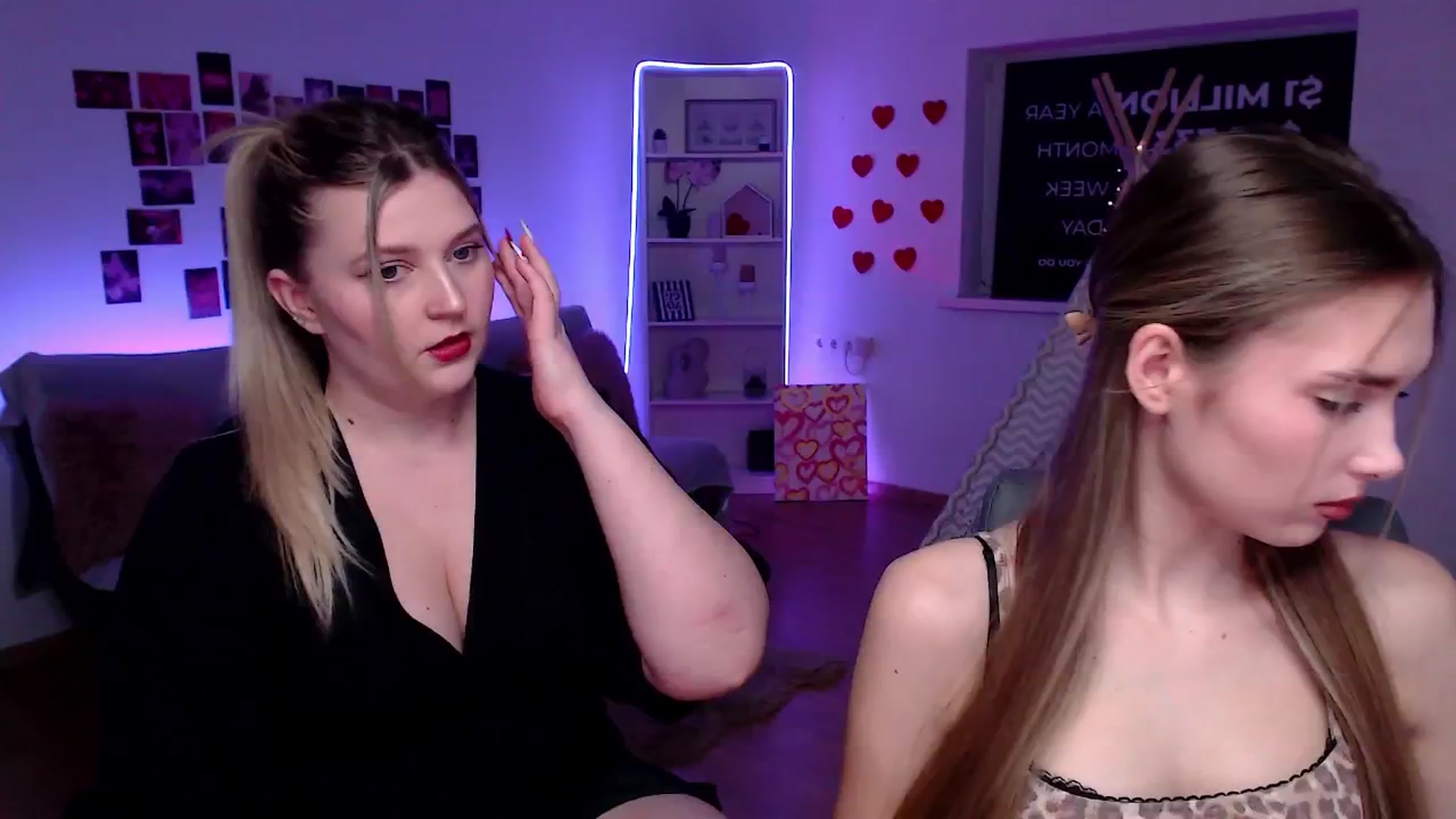 Gallery image thumbnail from Sirela's myfreecams stream on, 03/05/2026, 15:01 image 12 of 20