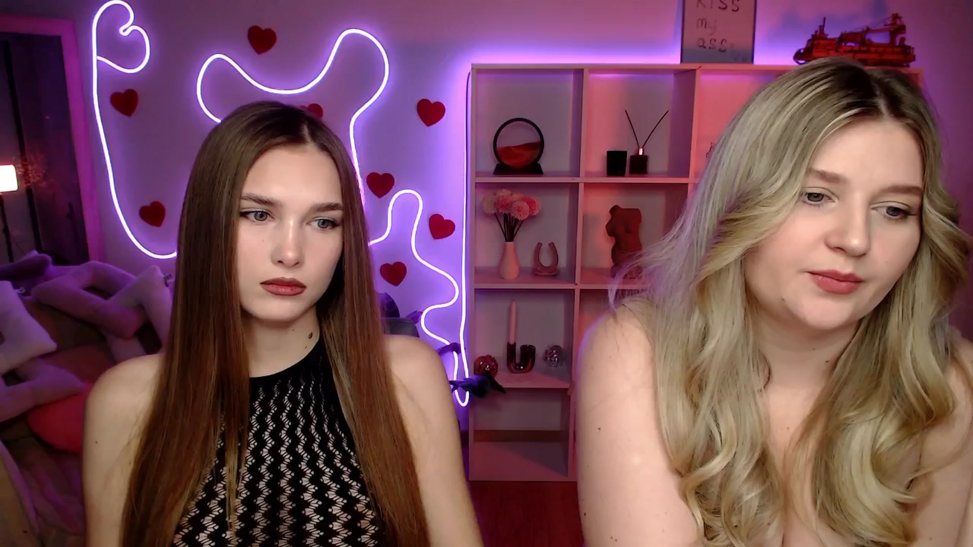Gallery image thumbnail from Sirela's myfreecams stream on, 03/06/2026, 11:11 image 3 of 20