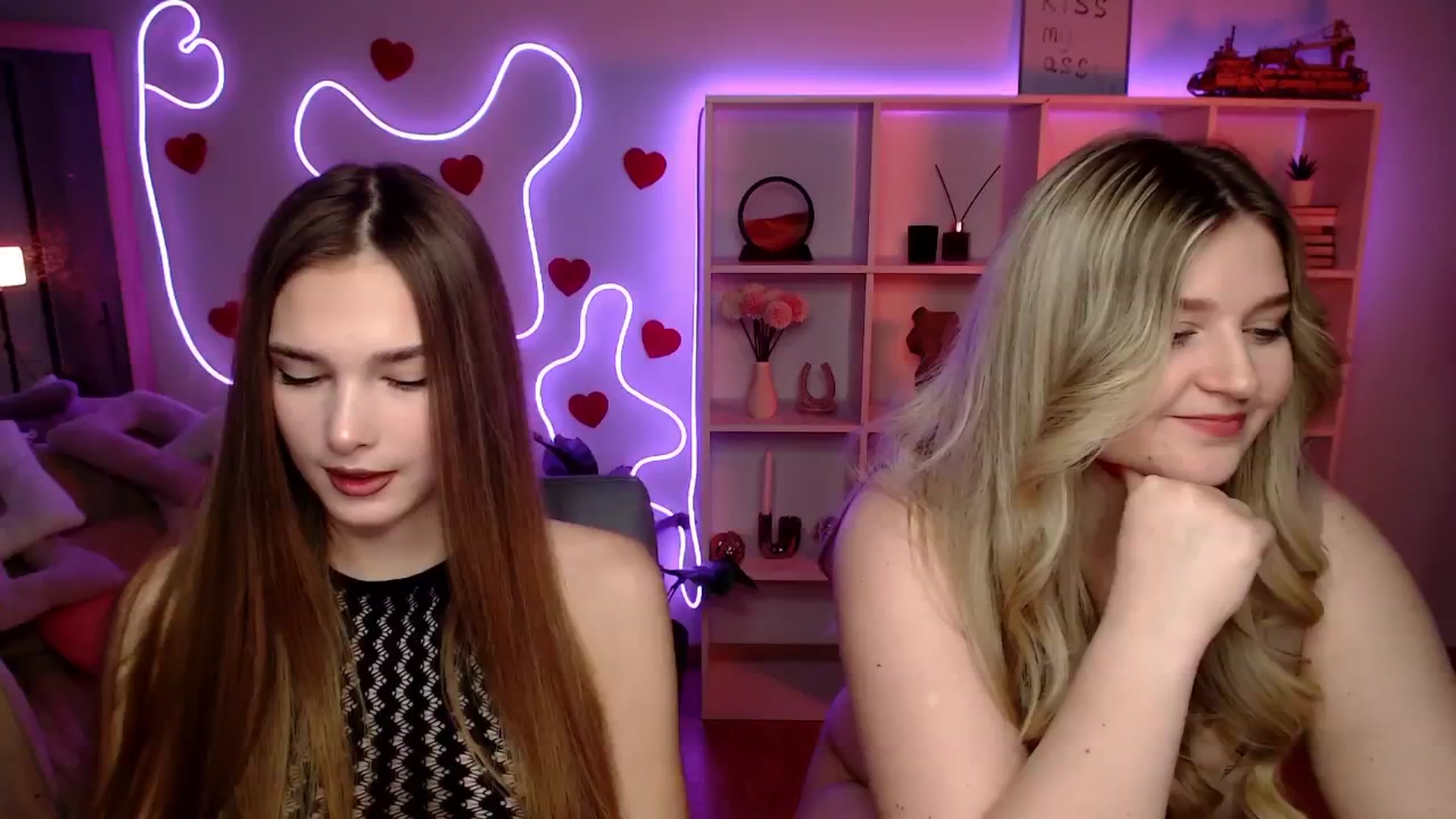 Gallery image thumbnail from Sirela's myfreecams stream on, 03/06/2026, 11:11 image 11 of 20