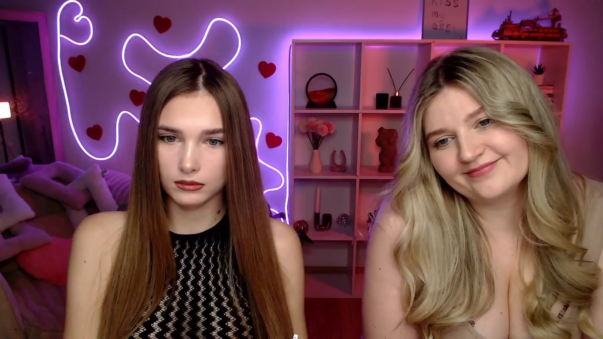 Gallery image thumbnail from Sirela's myfreecams stream on, 03/06/2026, 11:11 image 13 of 20