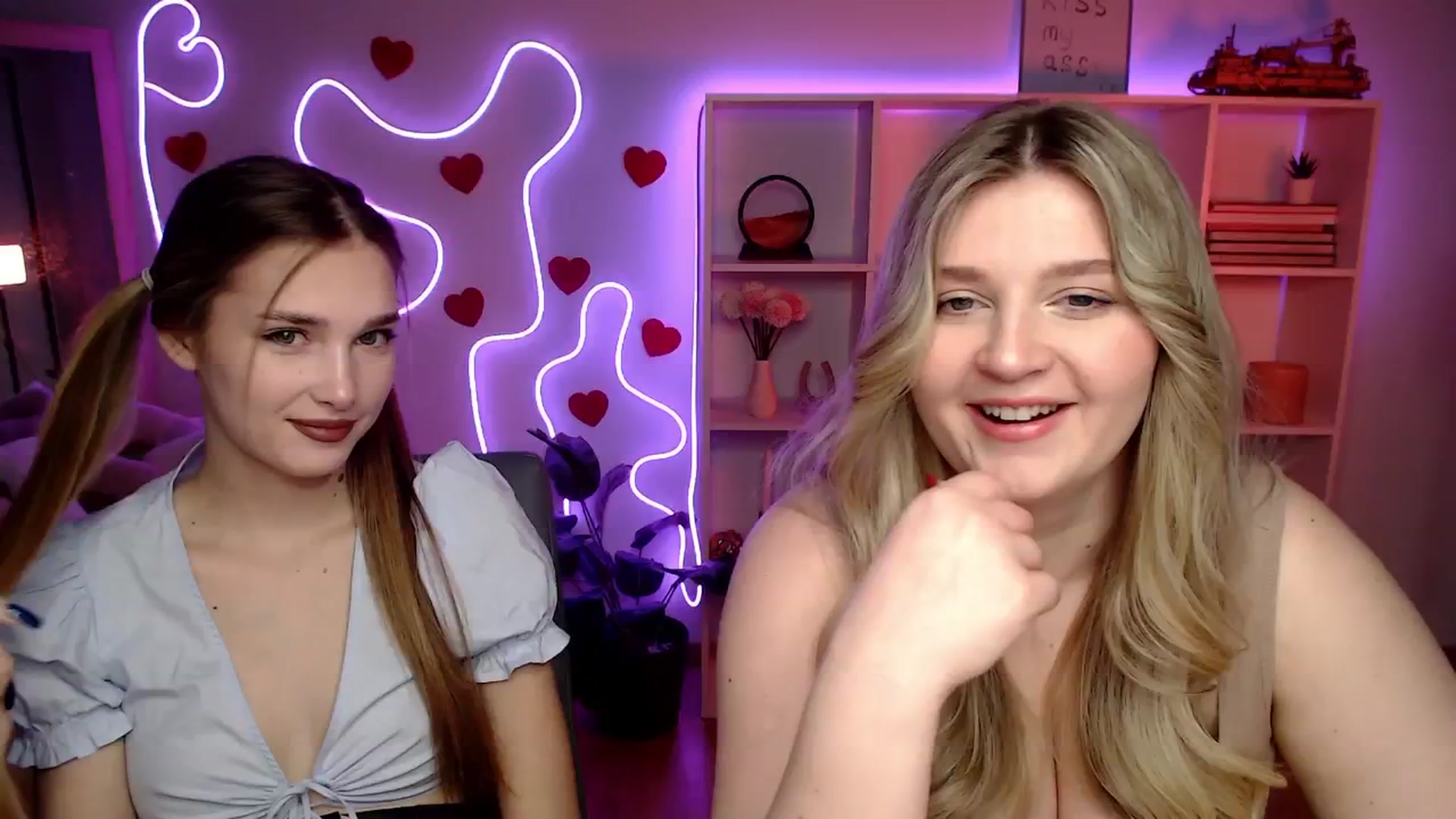 Gallery image thumbnail from Sirela's myfreecams stream on, 03/06/2026, 12:21 image 7 of 20