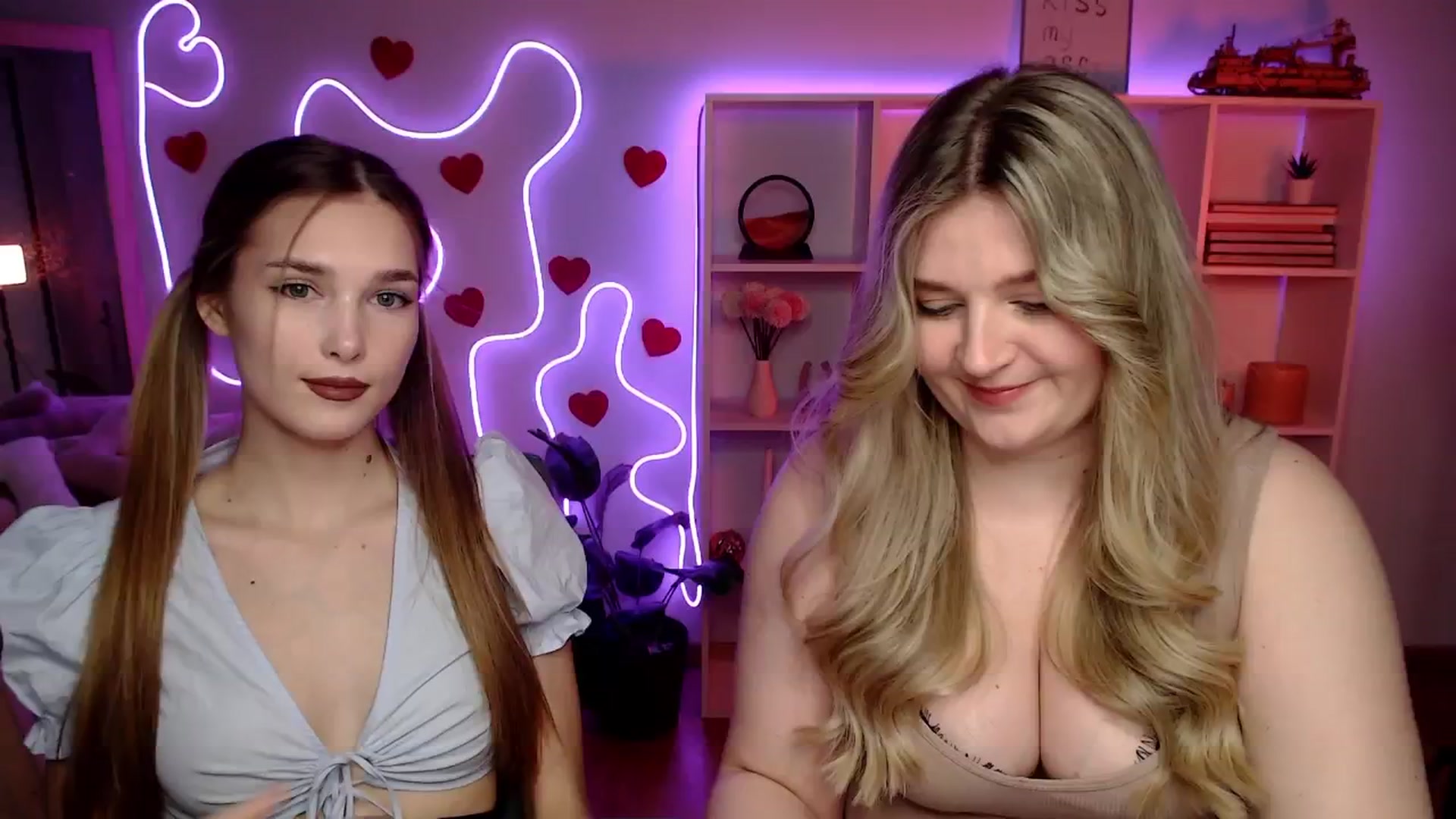 Gallery image thumbnail from Sirela's myfreecams stream on, 03/06/2026, 12:21 image 9 of 20