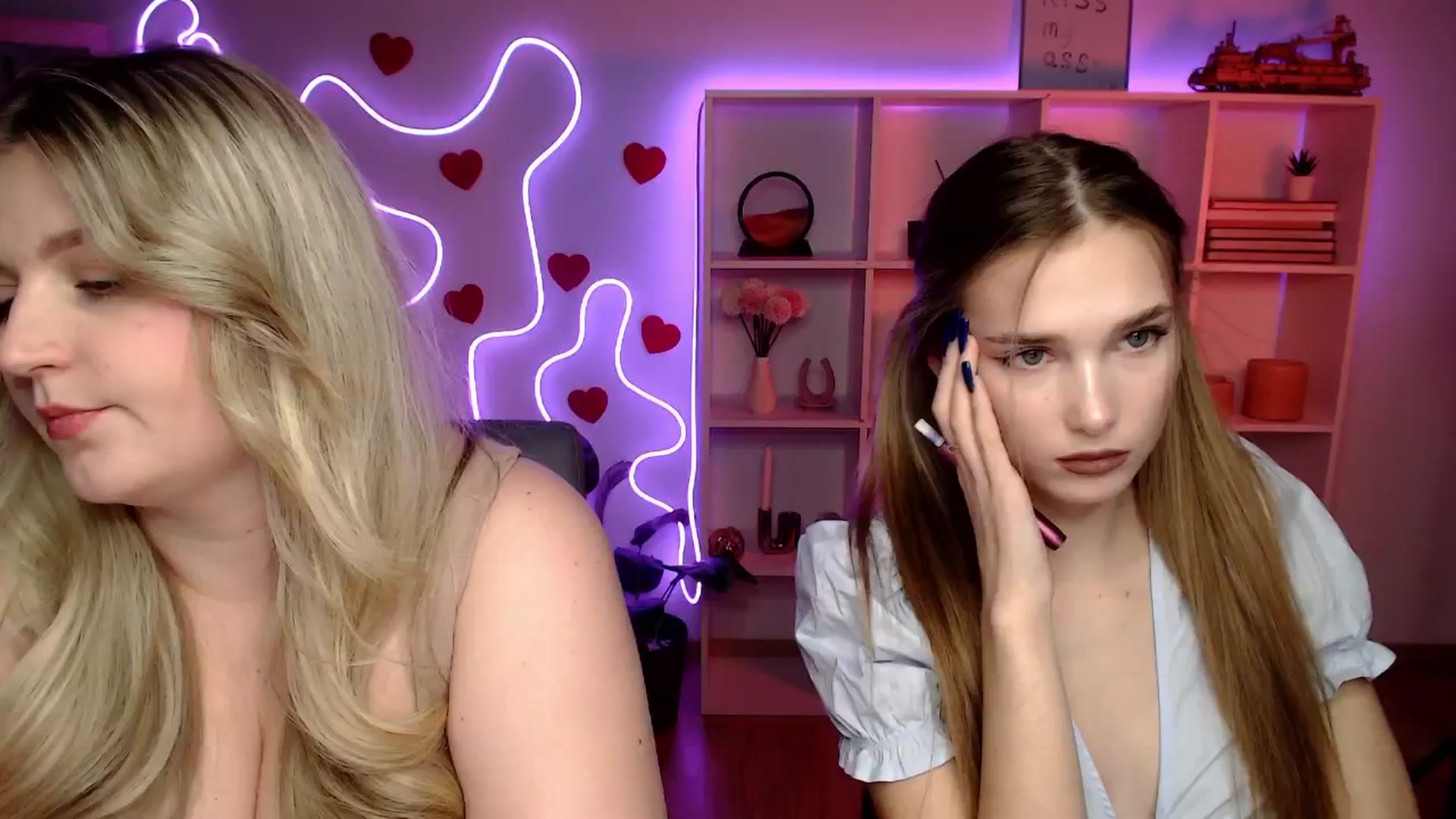 Gallery image thumbnail from Sirela's myfreecams stream on, 03/06/2026, 14:34 image 13 of 20