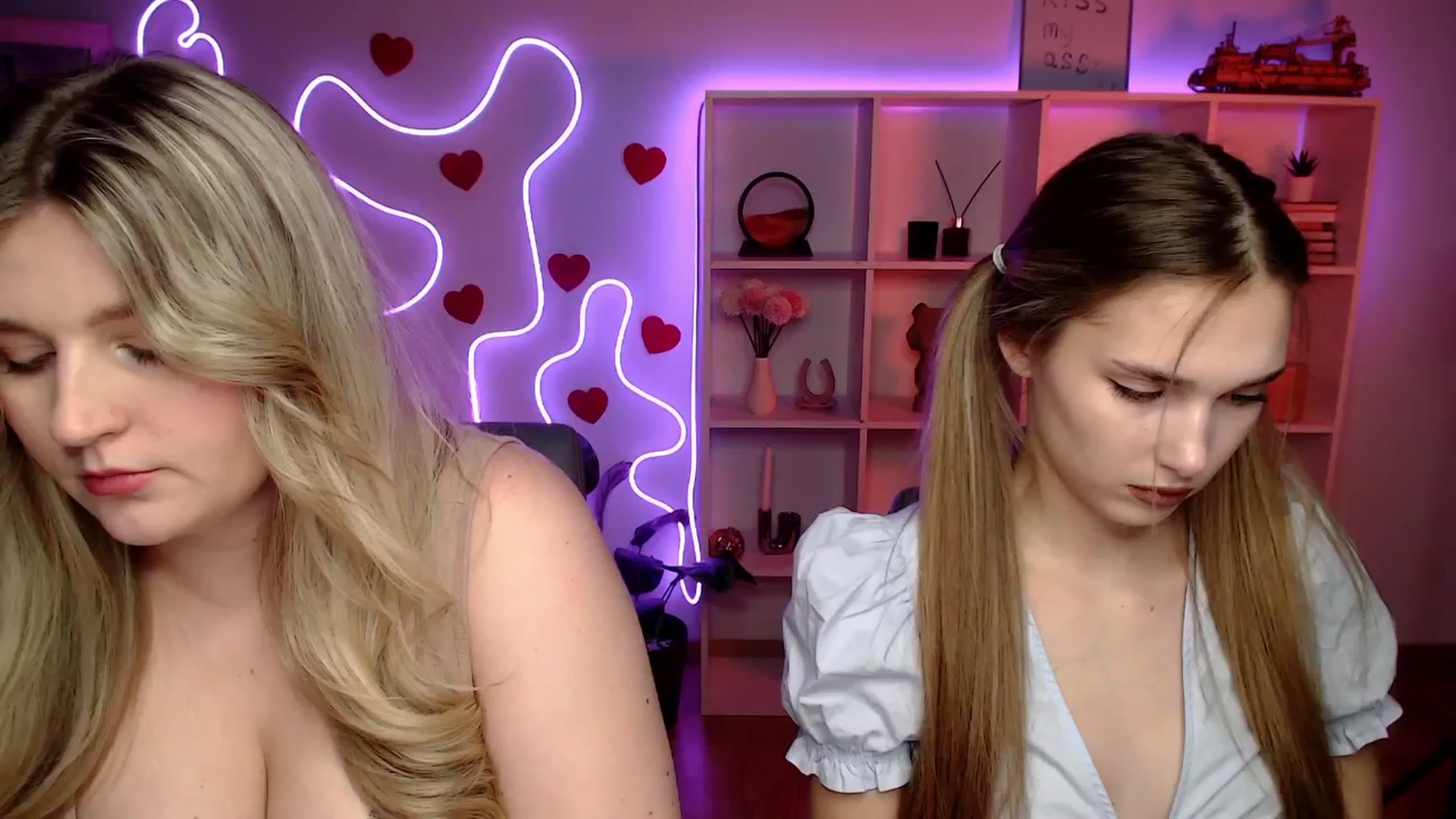 Gallery image thumbnail from Sirela's myfreecams stream on, 03/06/2026, 14:34 image 1 of 20