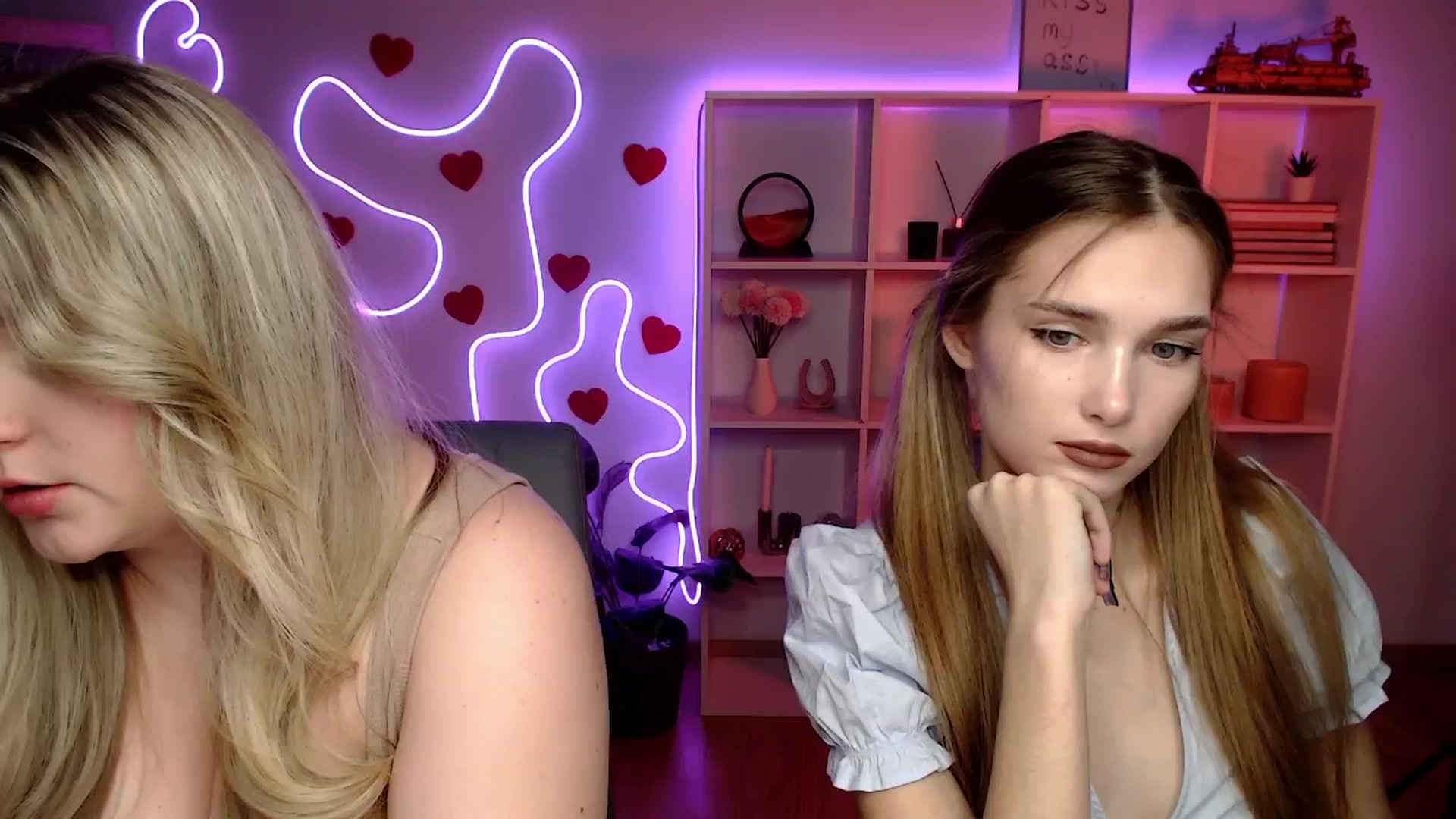 Gallery image thumbnail from Sirela's myfreecams stream on, 03/06/2026, 14:34 image 6 of 20