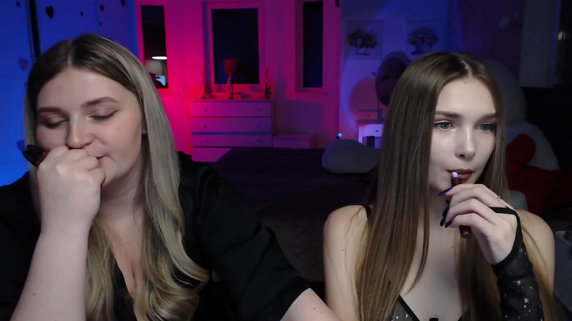 Gallery image thumbnail from Sirela's myfreecams stream on, 03/07/2026, 13:57 image 10 of 20