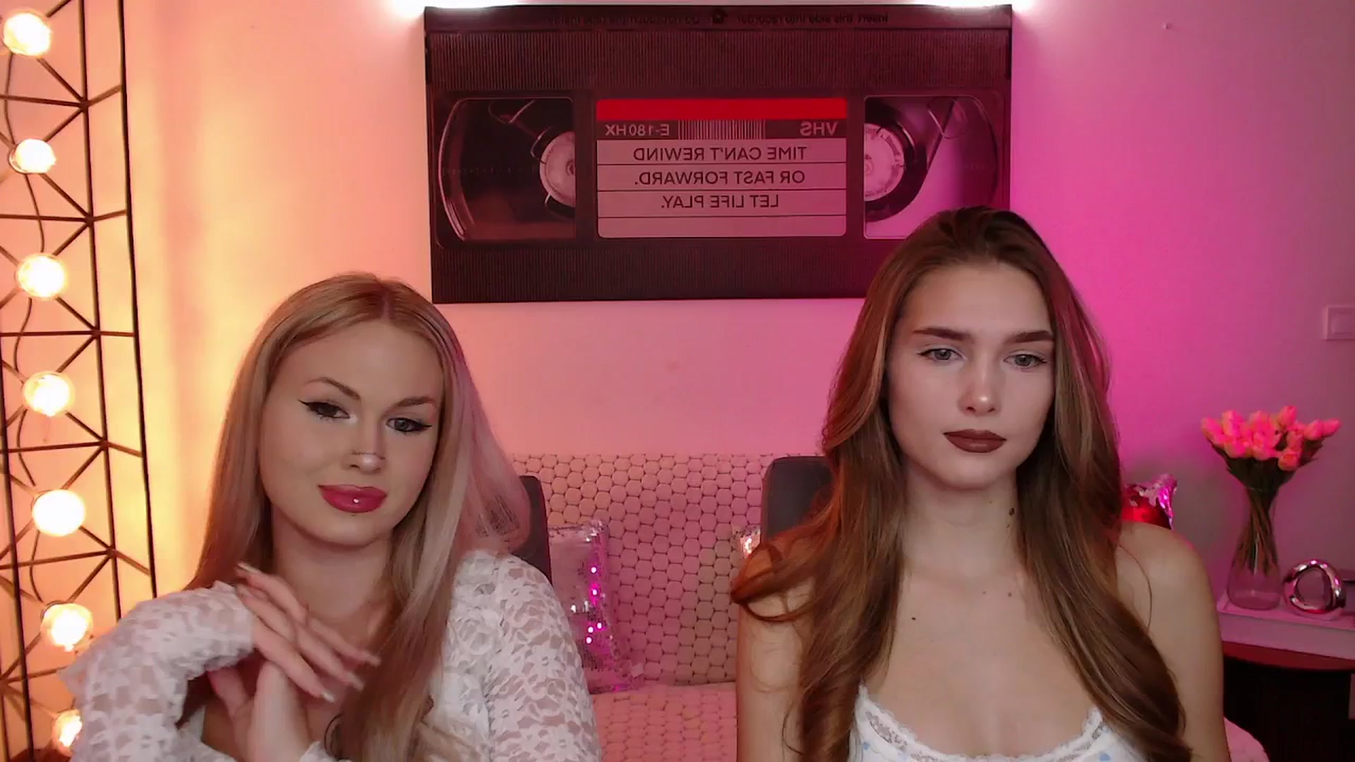 Gallery image thumbnail from Sirela's myfreecams stream on, 03/12/2026, 11:53 image 11 of 20