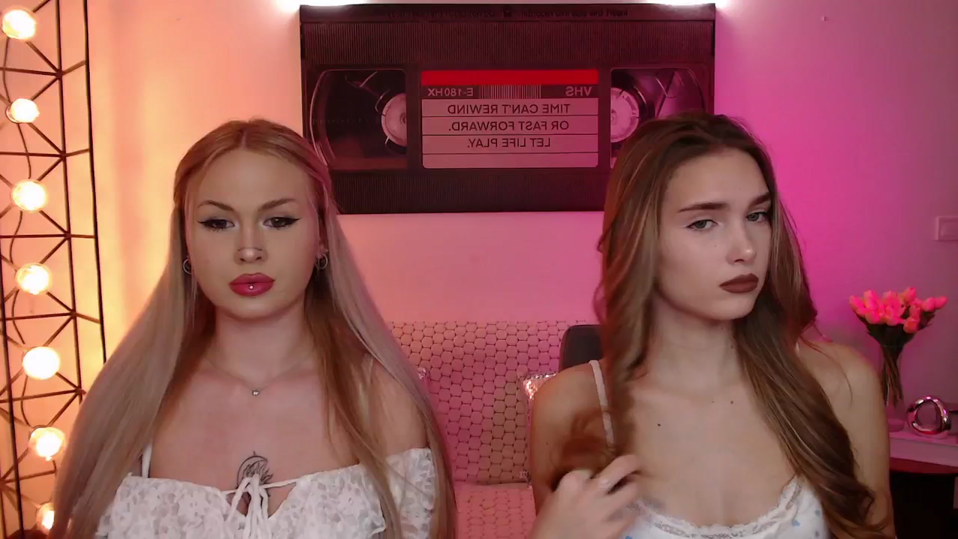 Gallery image thumbnail from Sirela's myfreecams stream on, 03/12/2026, 11:53 image 12 of 20
