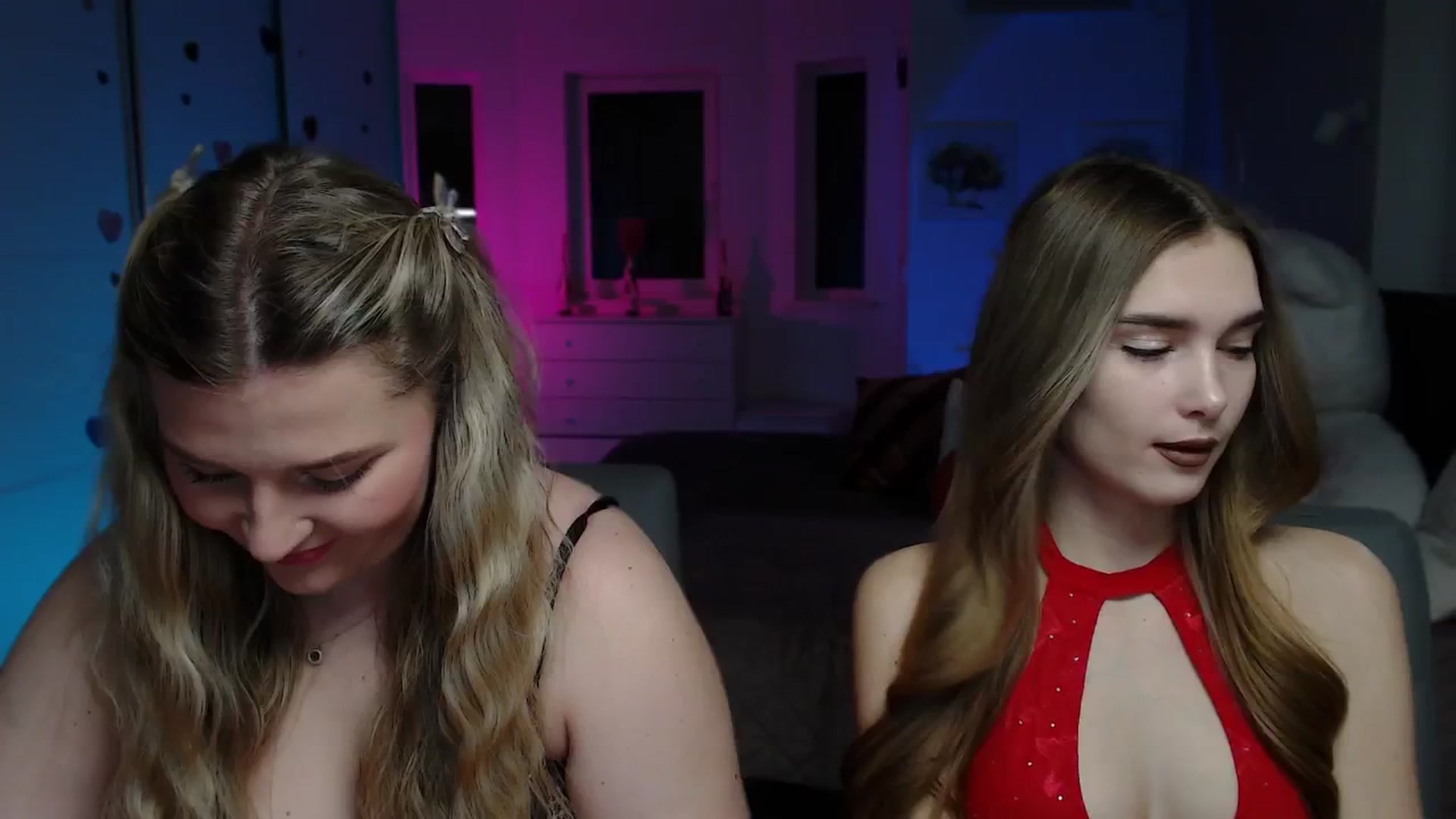 Gallery image thumbnail from Sirela's myfreecams stream on, 03/18/2026, 11:27 image 4 of 20