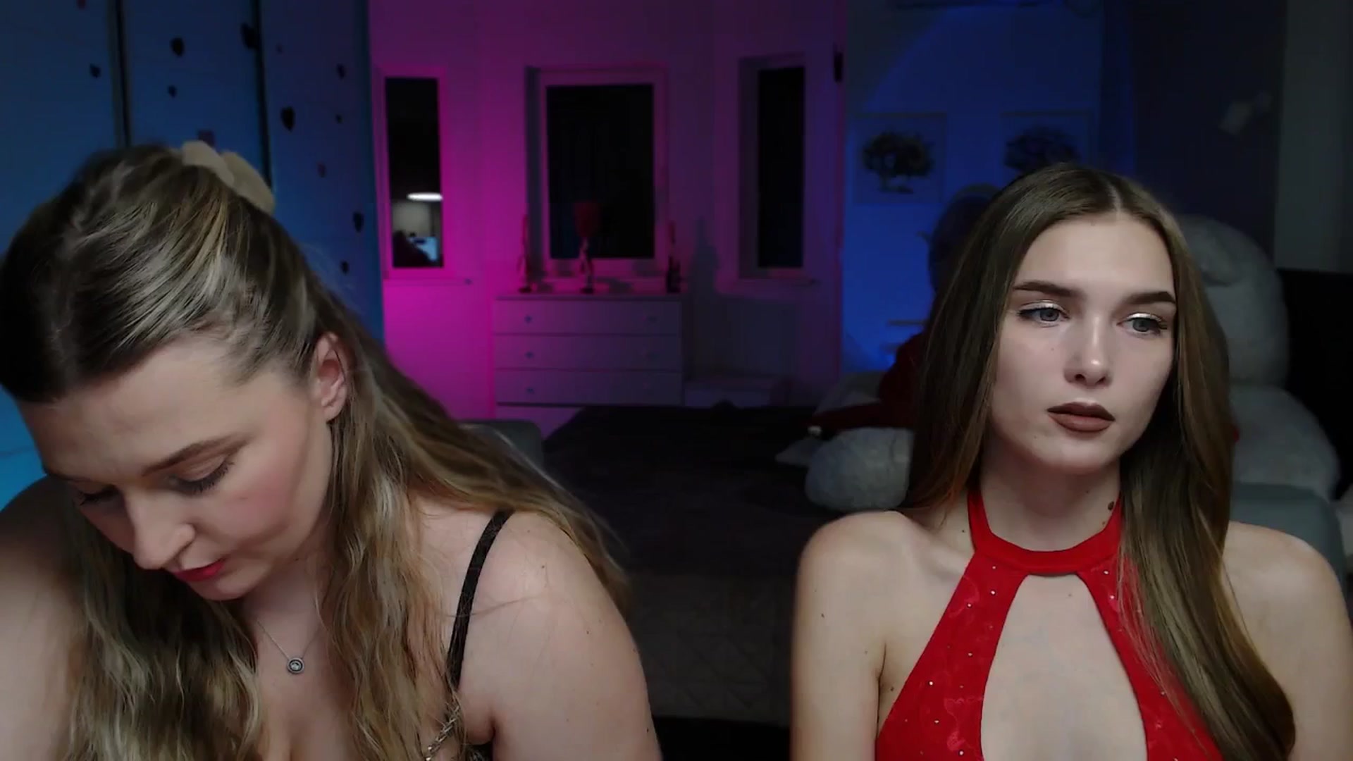 Gallery image thumbnail from Sirela's myfreecams stream on, 03/18/2026, 14:43 image 9 of 20