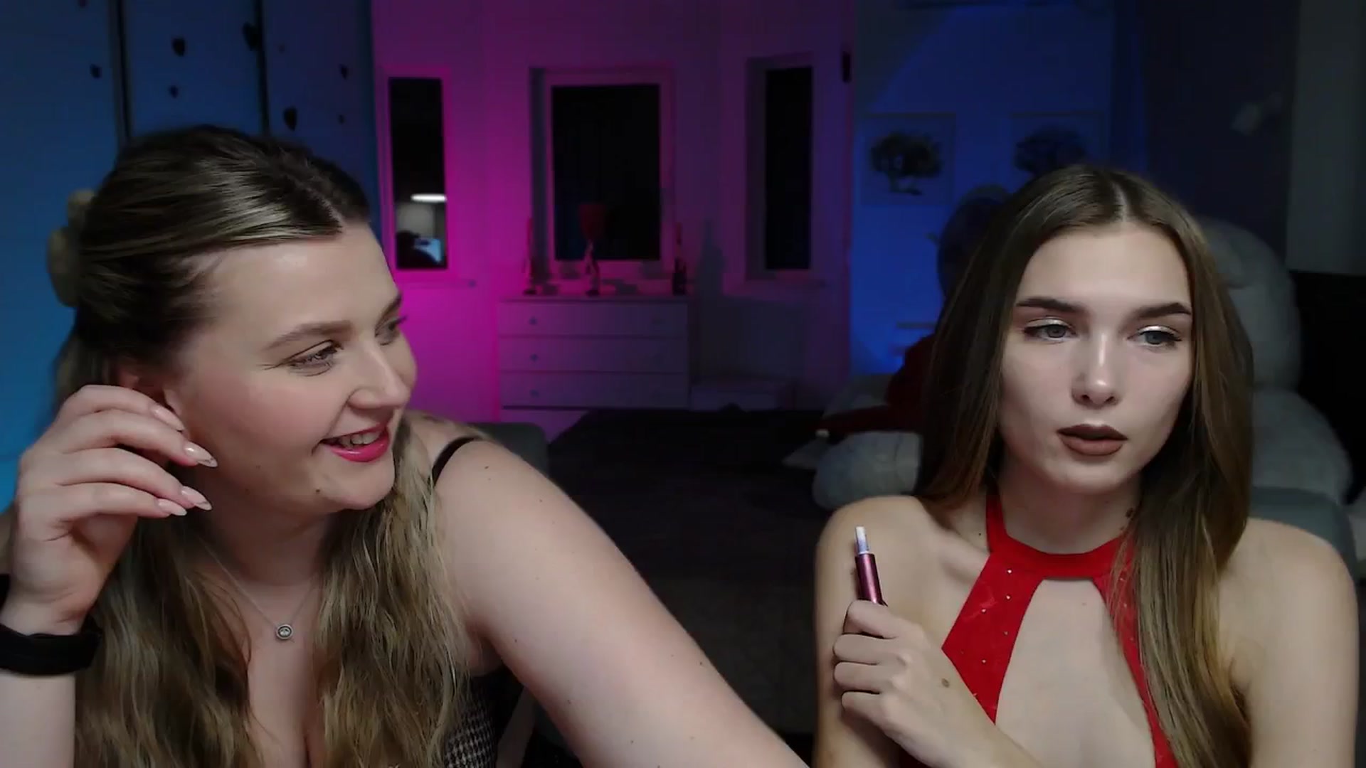 Gallery image thumbnail from Sirela's myfreecams stream on, 03/18/2026, 14:43 image 7 of 20