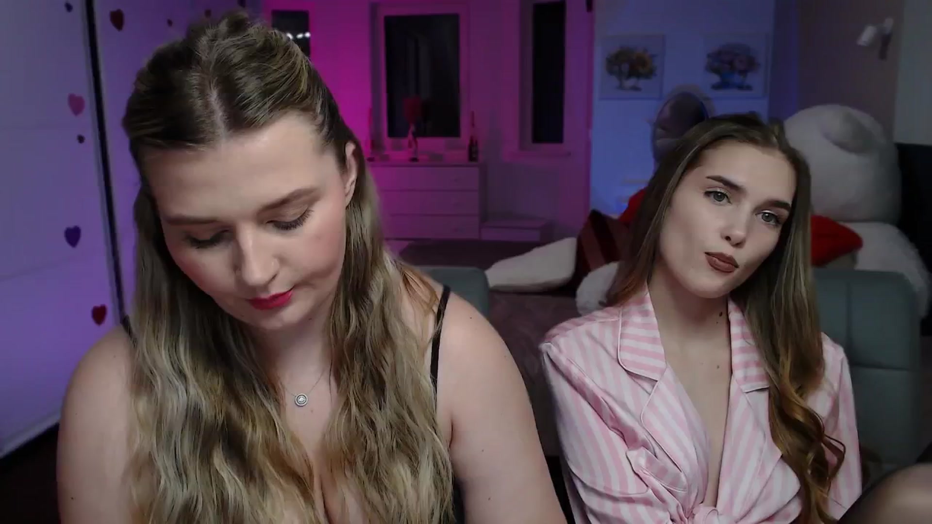 Gallery image thumbnail from Sirela's myfreecams stream on, 03/18/2026, 16:29 image 9 of 20