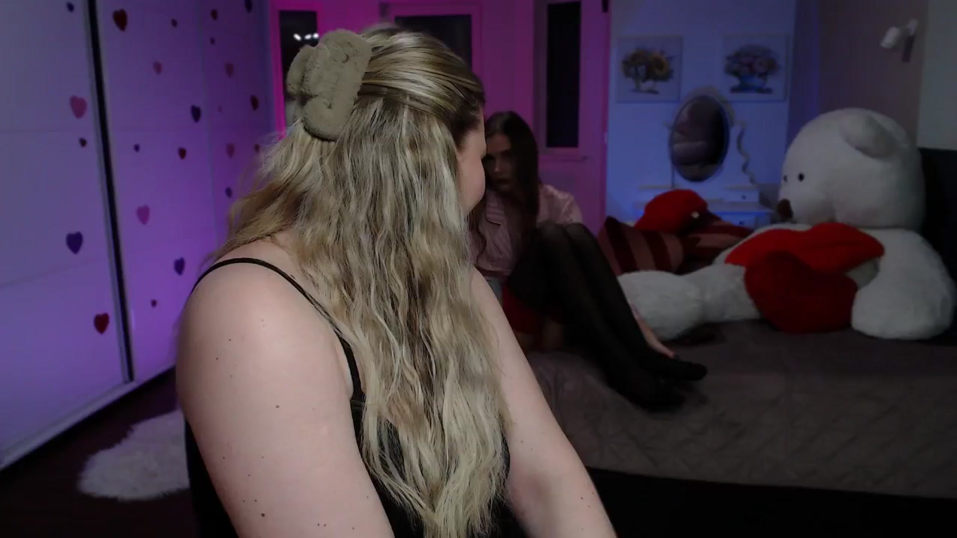 Gallery image thumbnail from Sirela's myfreecams stream on, 03/18/2026, 16:29 image 8 of 20