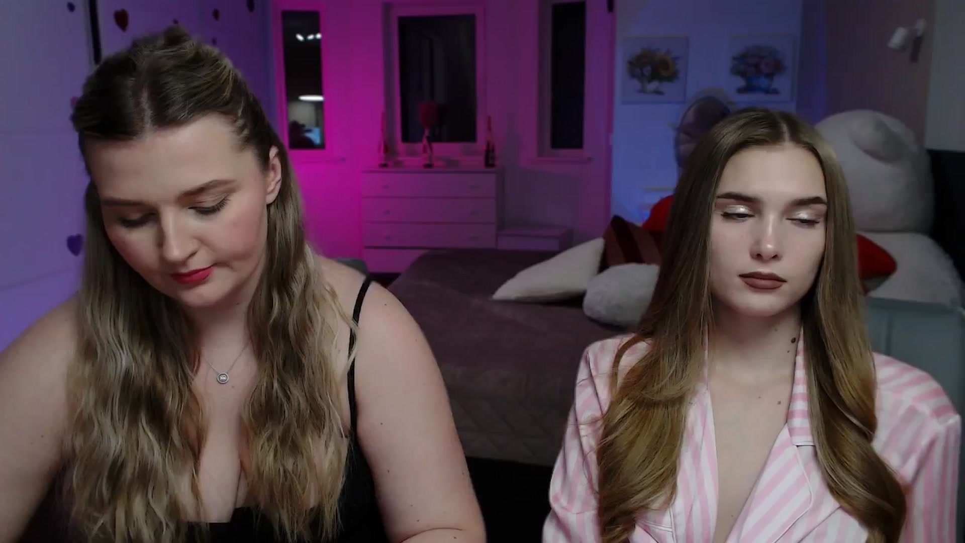 Gallery image thumbnail from Sirela's myfreecams stream on, 03/18/2026, 16:29 image 2 of 20