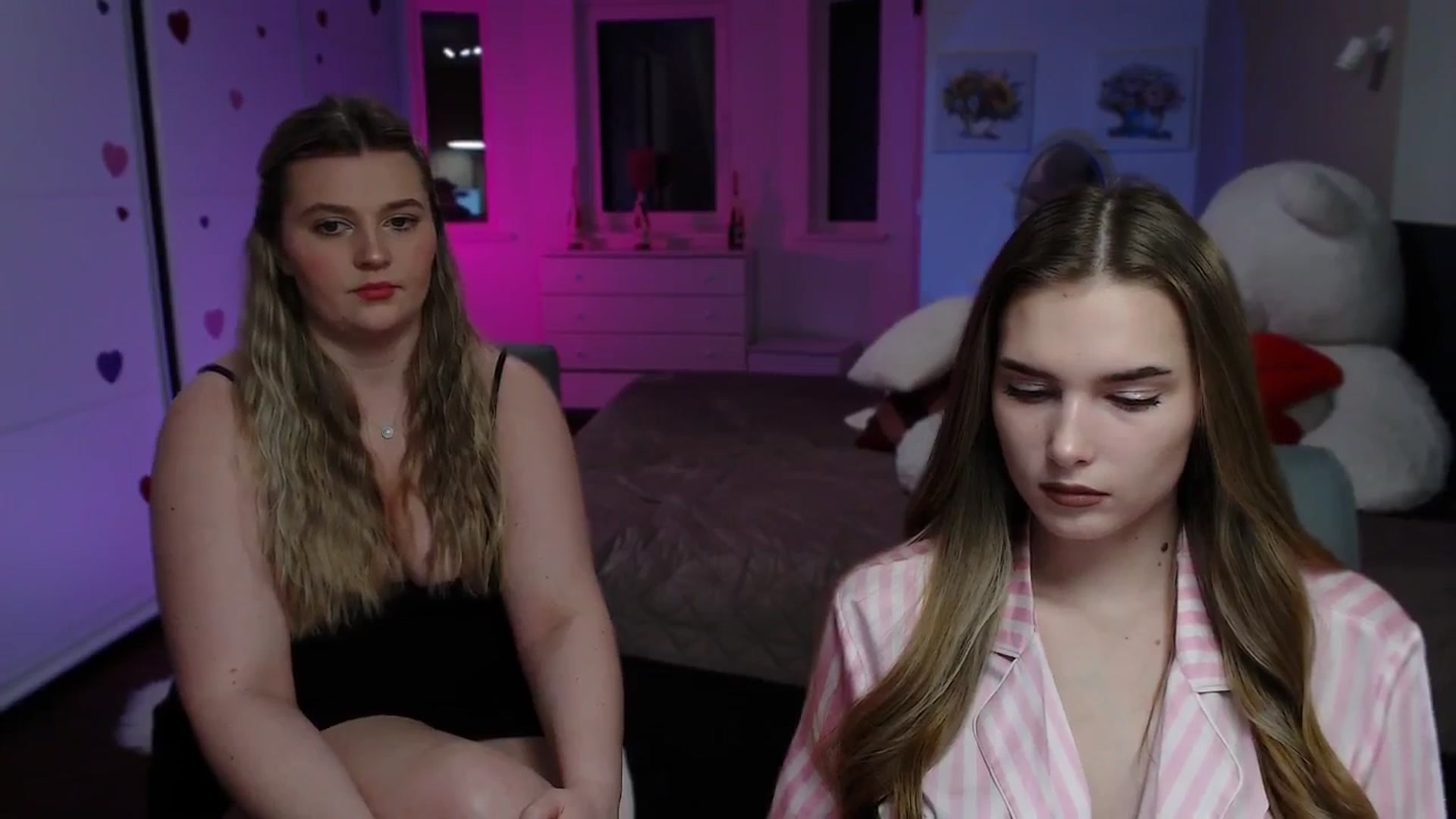 Gallery image thumbnail from Sirela's myfreecams stream on, 03/18/2026, 17:29 image 10 of 20